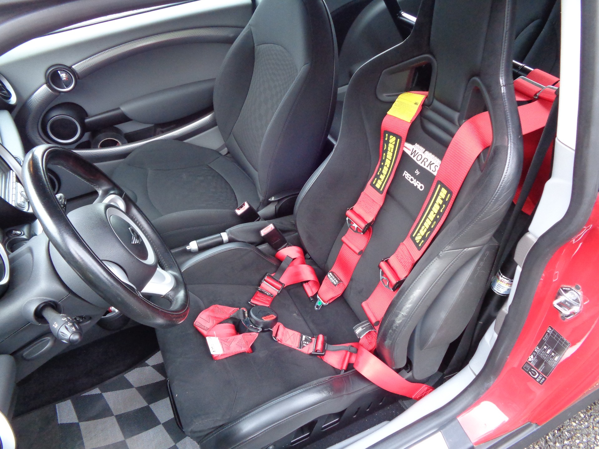 MINI Cooper S-image-9