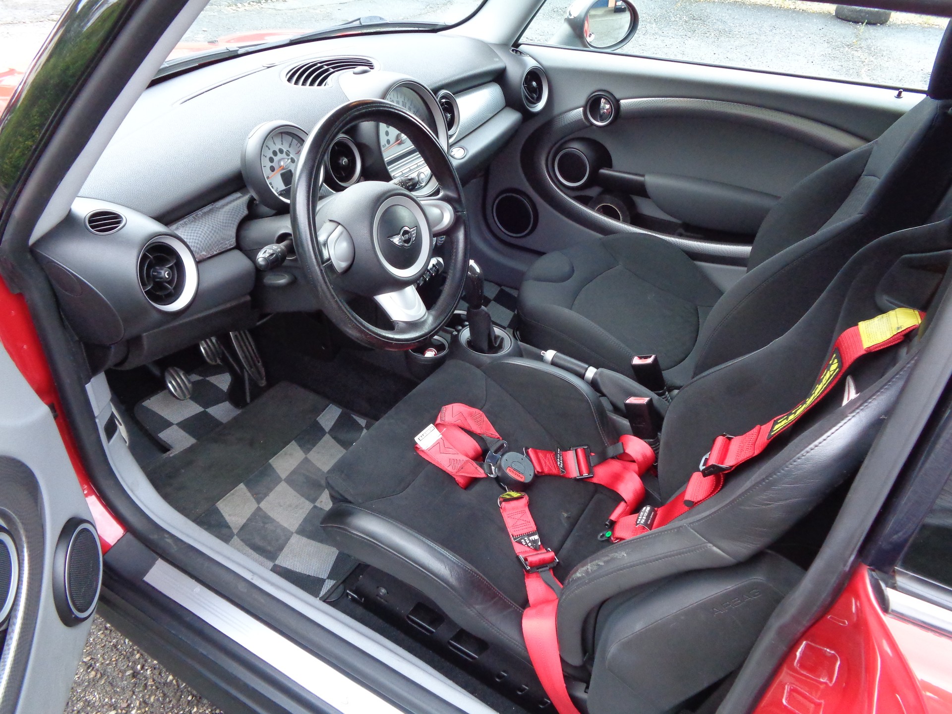 MINI Cooper S-image-8
