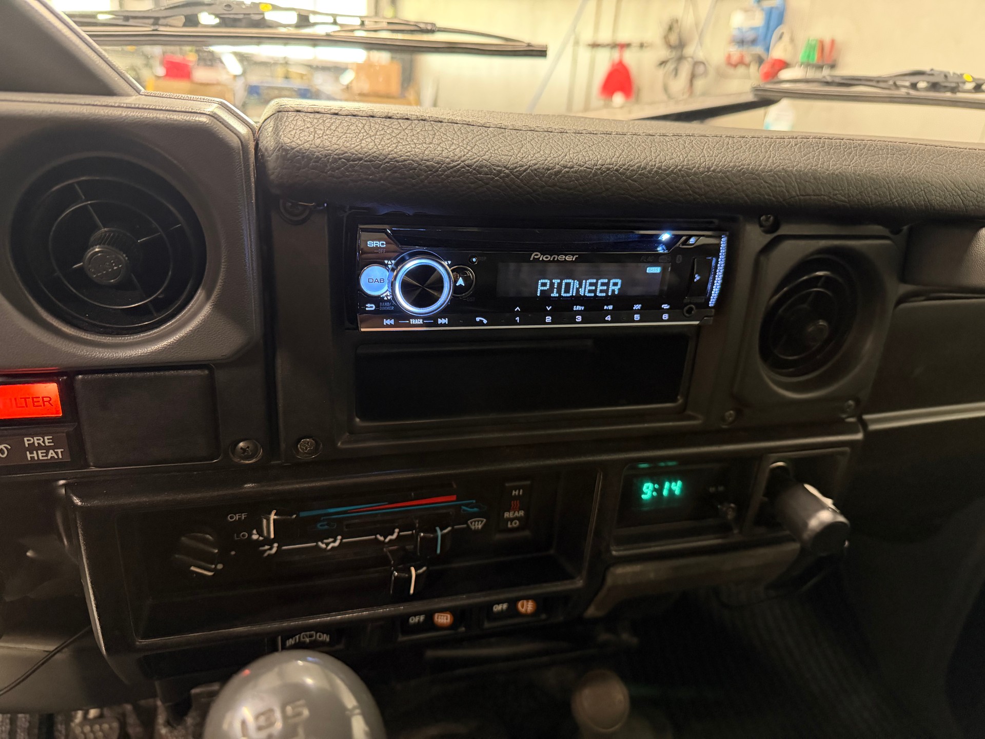 TOYOTA Land Cruiser 400 Hdt Long 4.2D-image-12