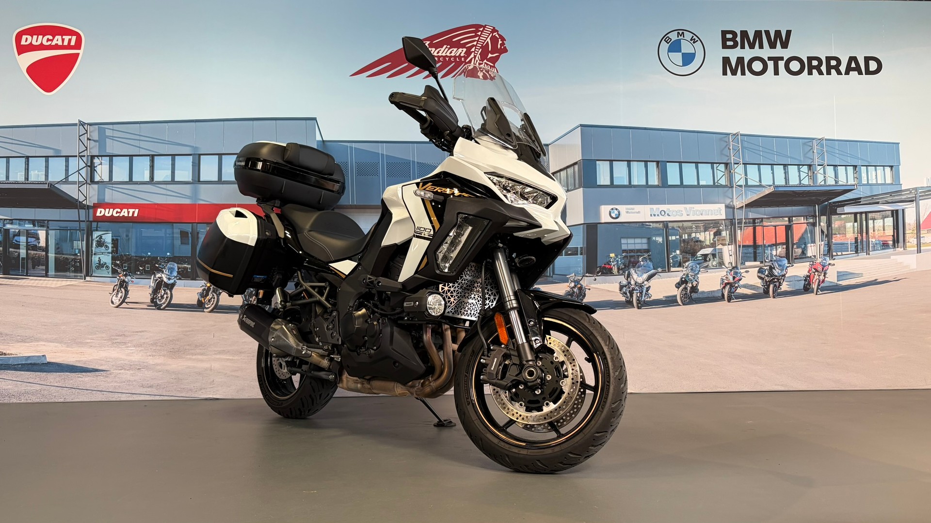 KAWASAKI Versys 1100 SE Grand Tourer-showroom-element-2