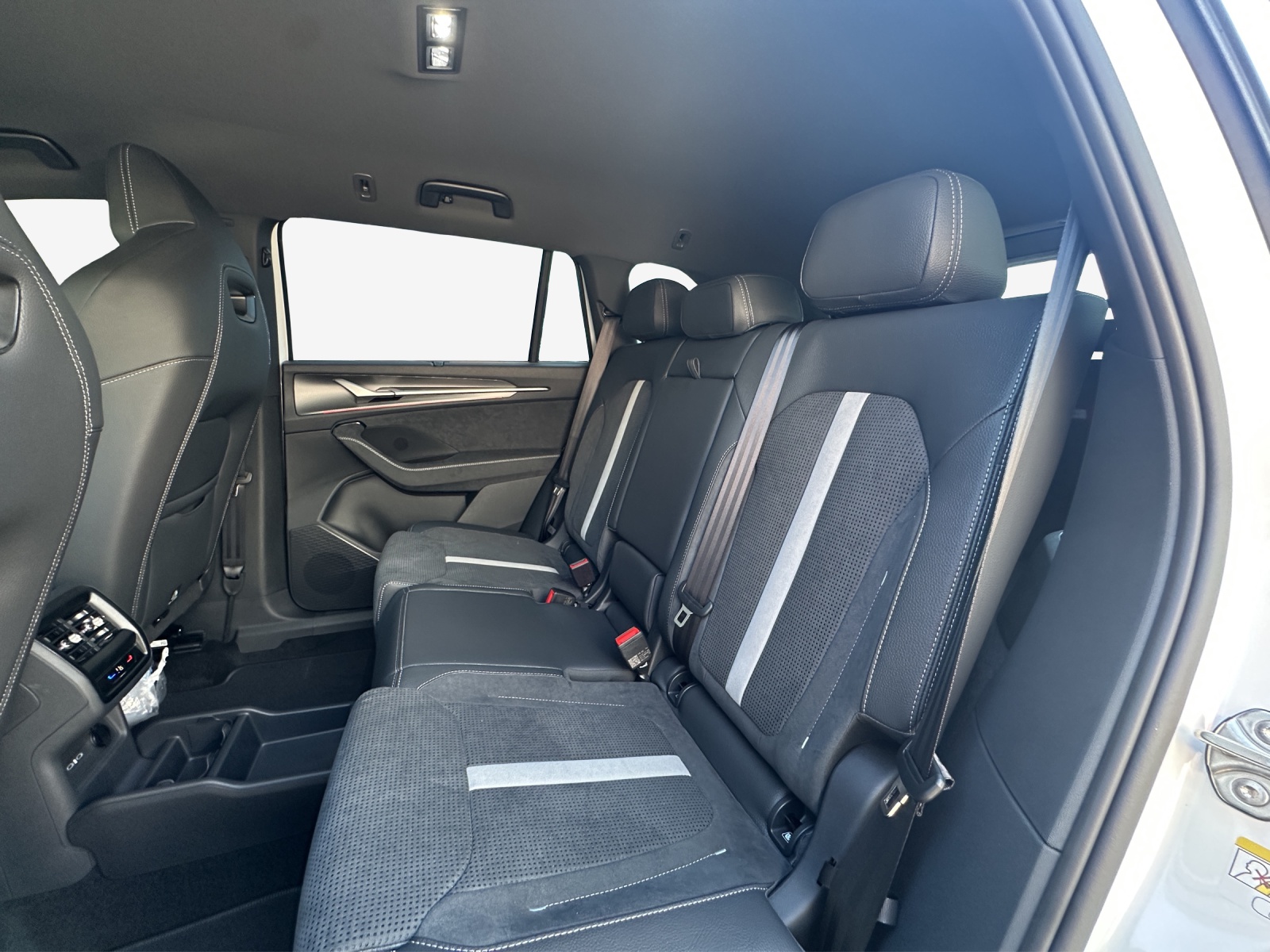 SKODA Kodiaq 2.0 TDI Sportline 4x4-image-11