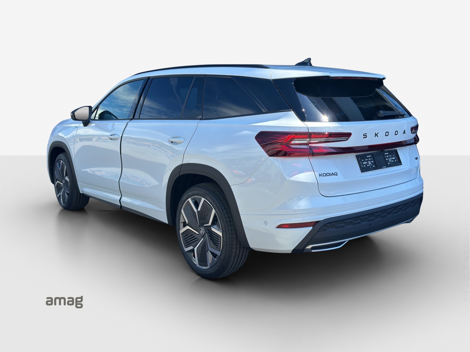 SKODA Kodiaq 2.0 TDI Sportline 4x4-image-2