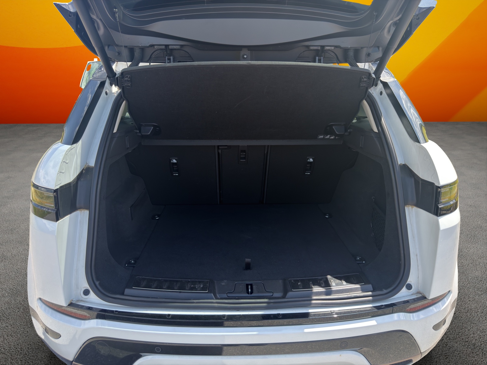 LAND ROVER Range Rover Evoque P 270e Dynamic HSE AT9-image-12
