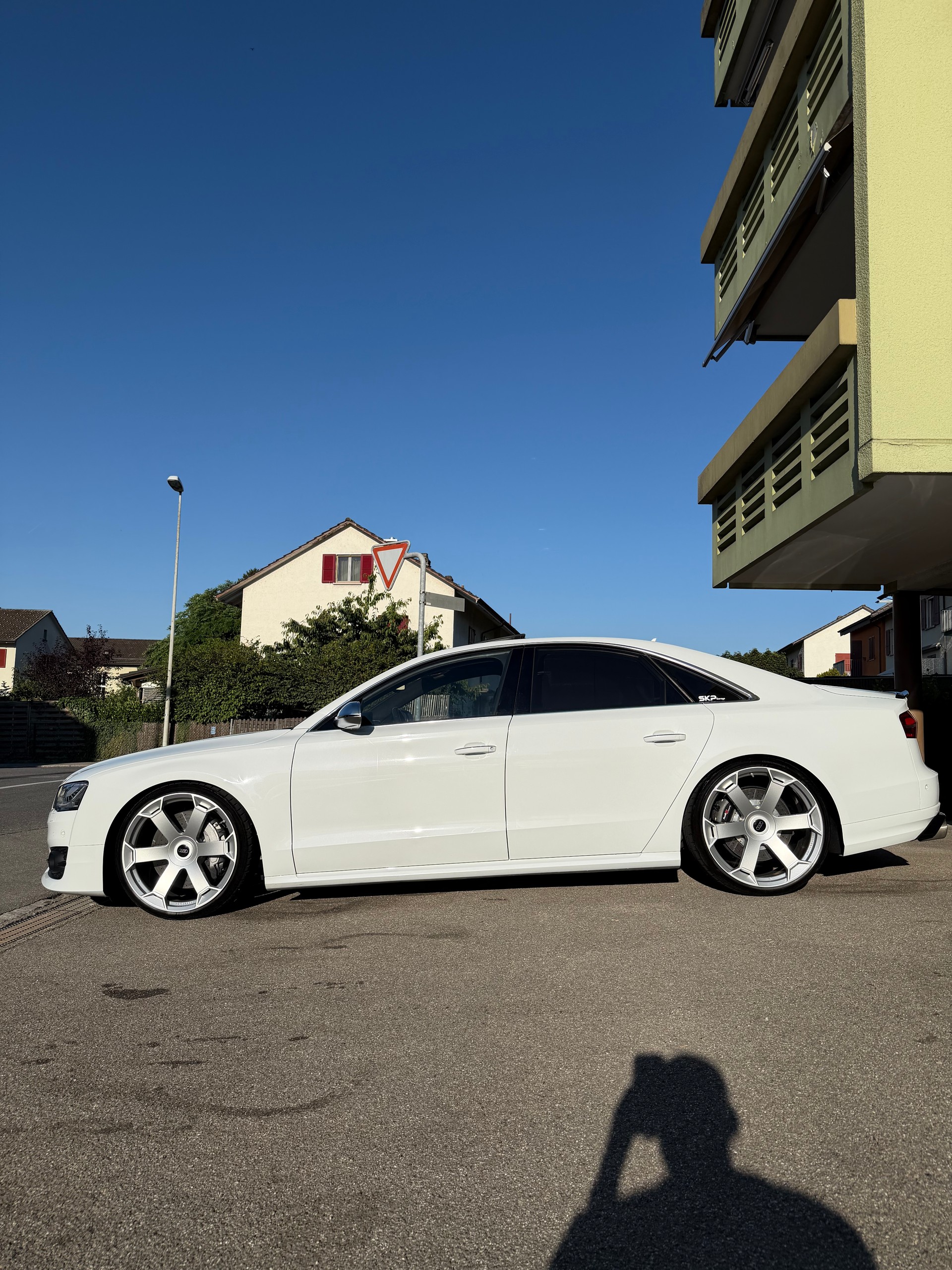 AUDI S8 4.0 V8 TFSI quattro T-Tronic-image-2