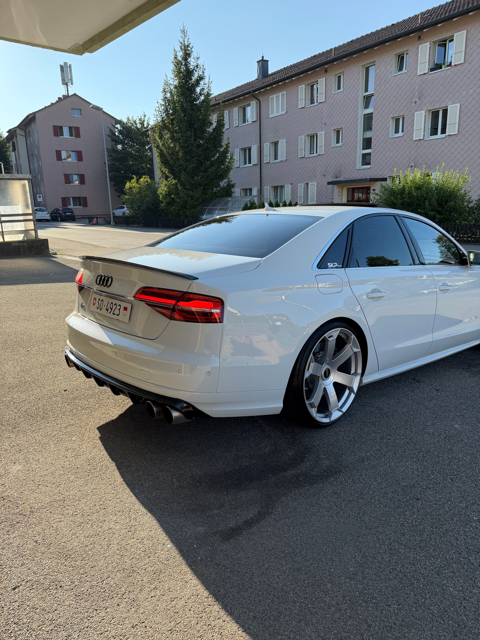 AUDI S8 4.0 V8 TFSI quattro T-Tronic-image-5