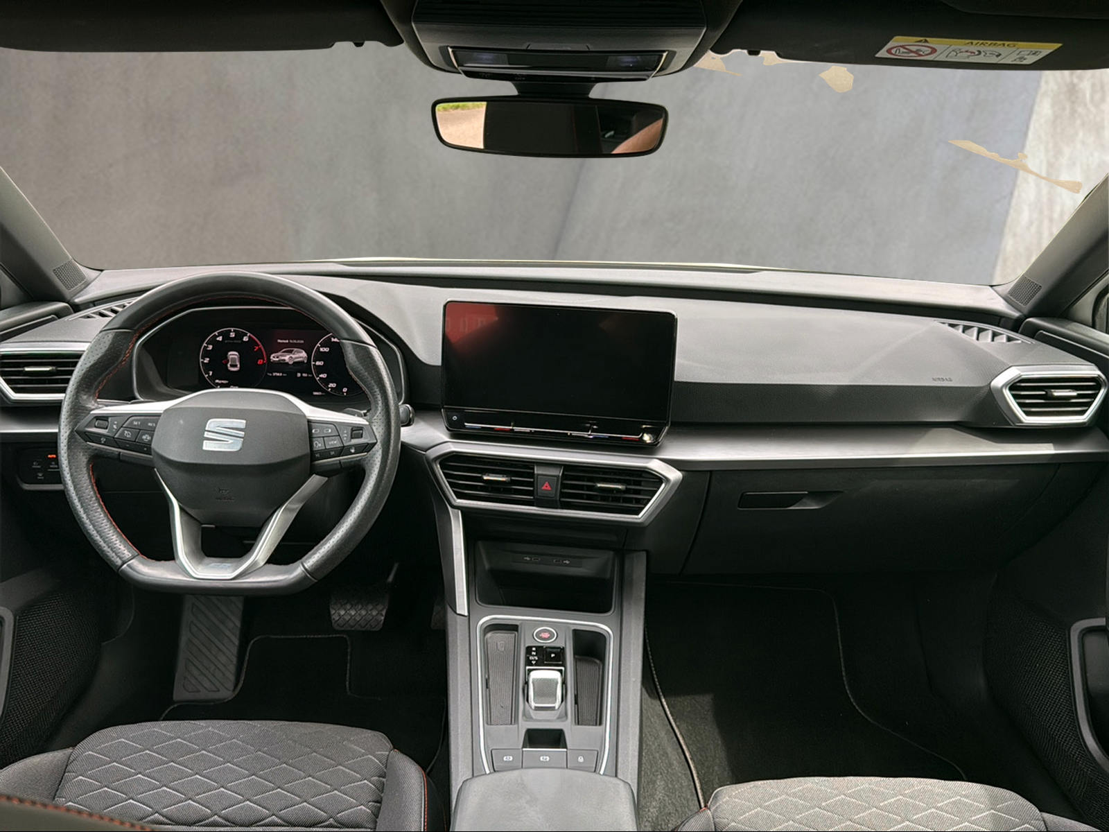 SEAT Leon 1.5 eTSI mHEV DSG Hola FR-image-9