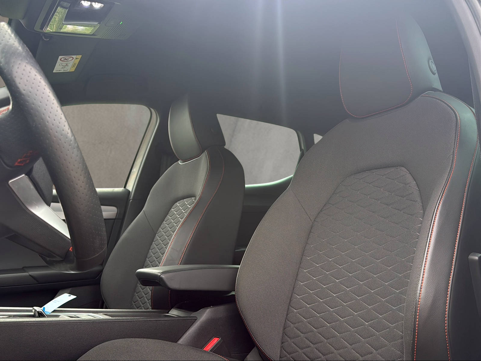 SEAT Leon 1.5 eTSI mHEV DSG Hola FR-image-7