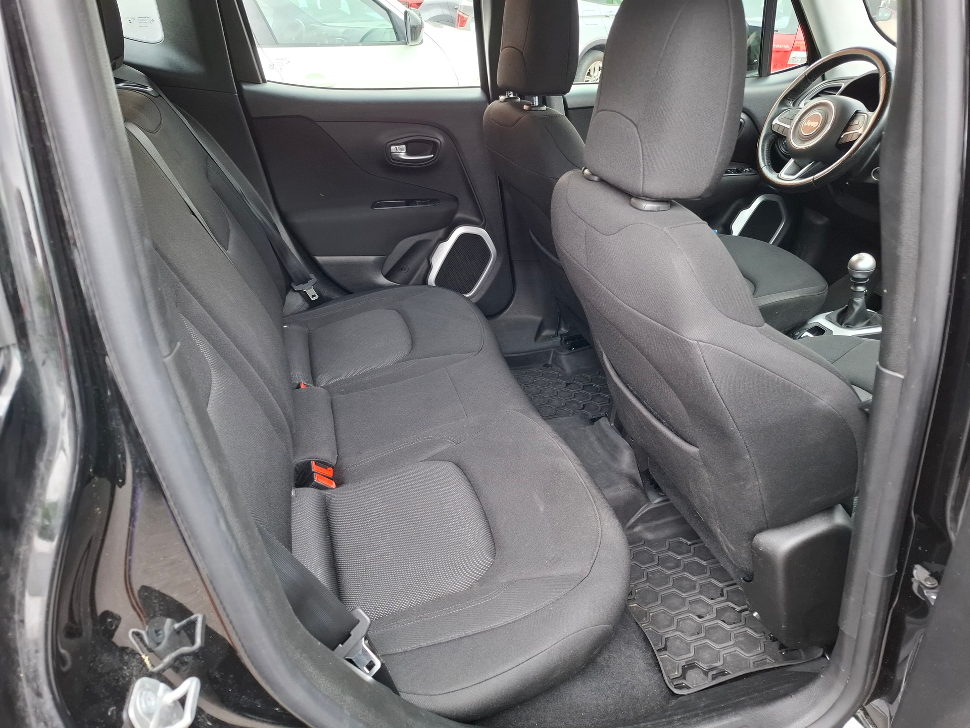 JEEP Renegade 1.4 Turbo Longitude-image-8