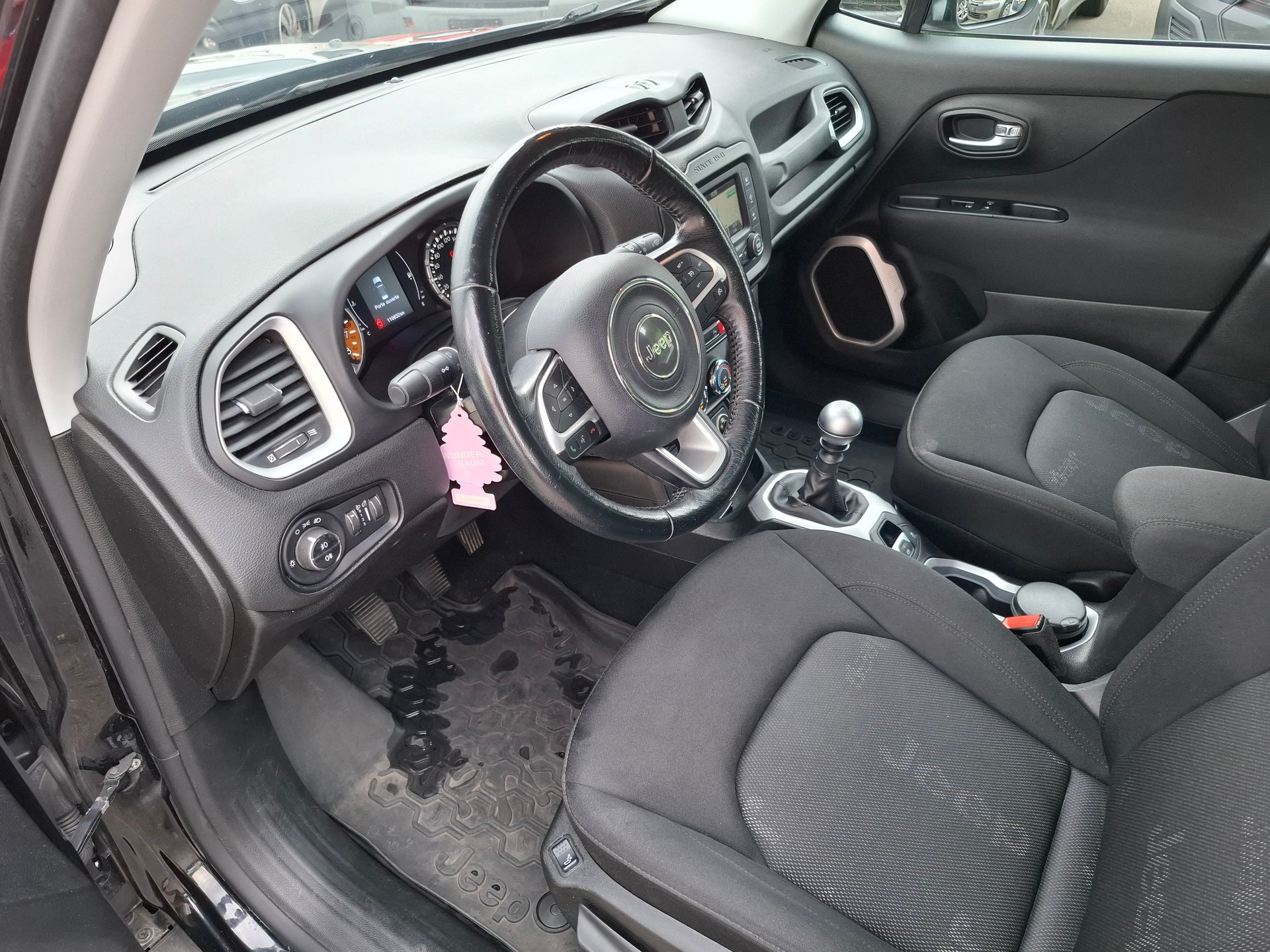 JEEP Renegade 1.4 Turbo Longitude-image-7