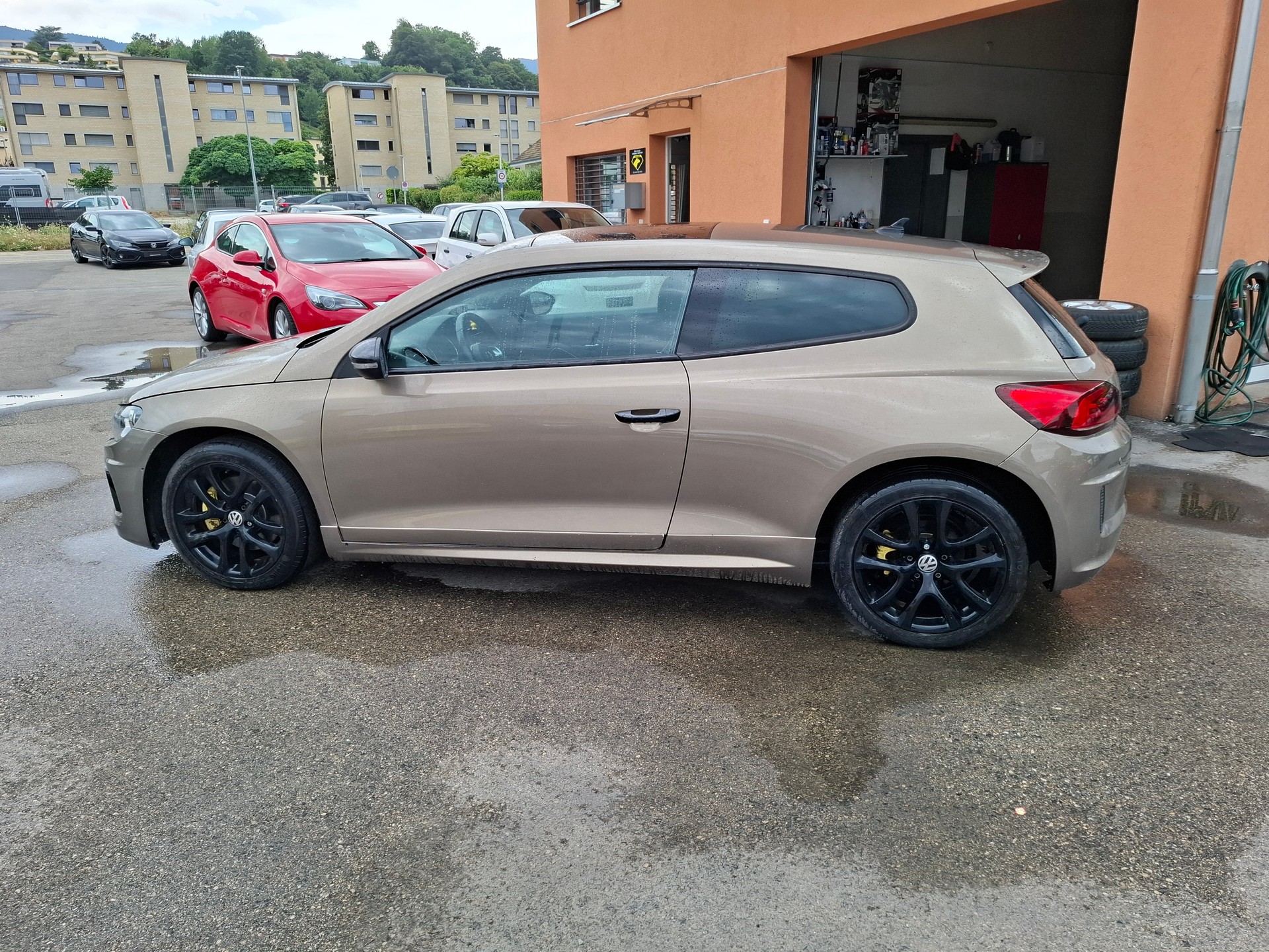VW Scirocco 2.0 TSI BMT-image-4
