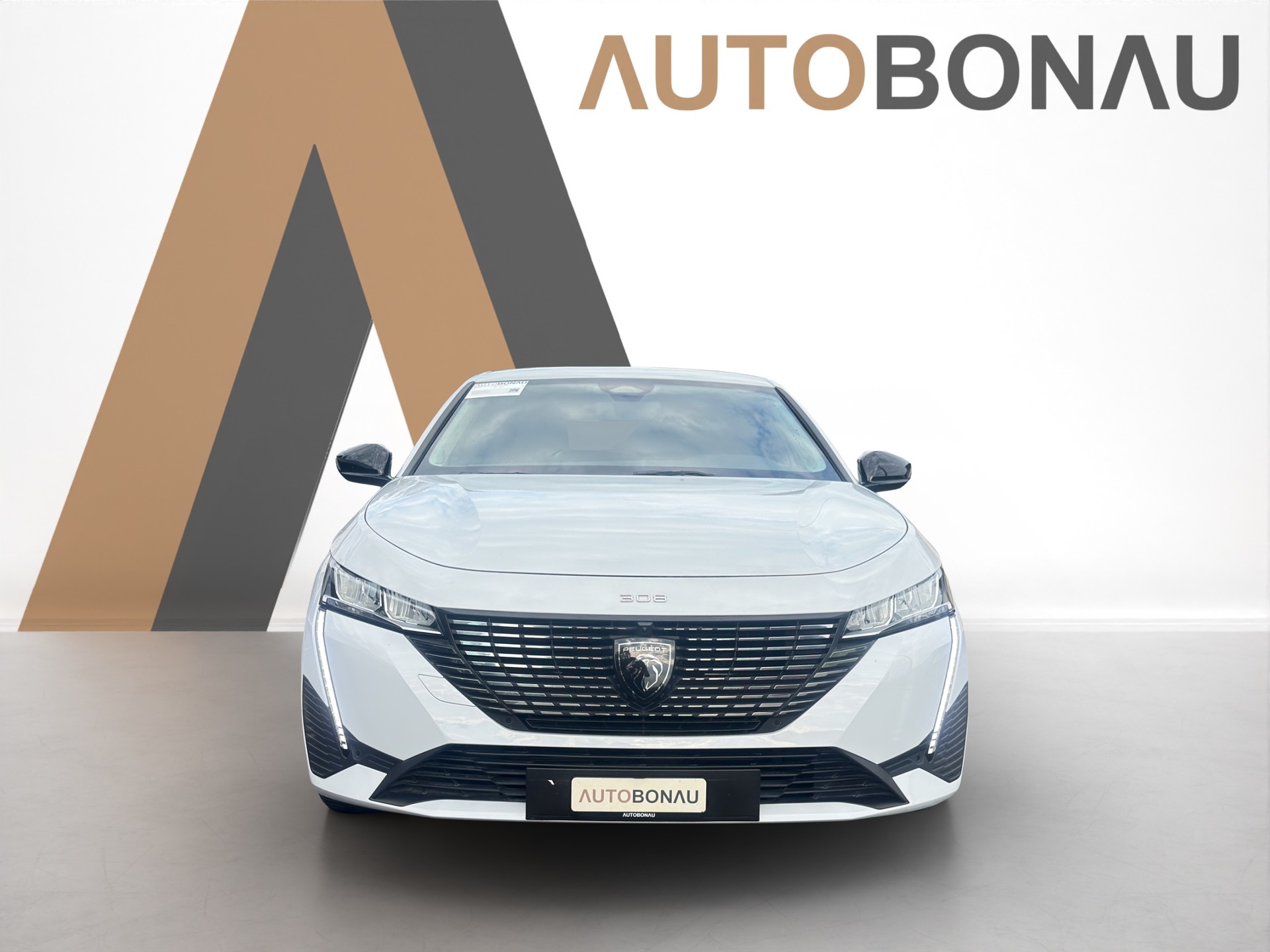 PEUGEOT 308 SW 1.2 PureTech Allure-image-57