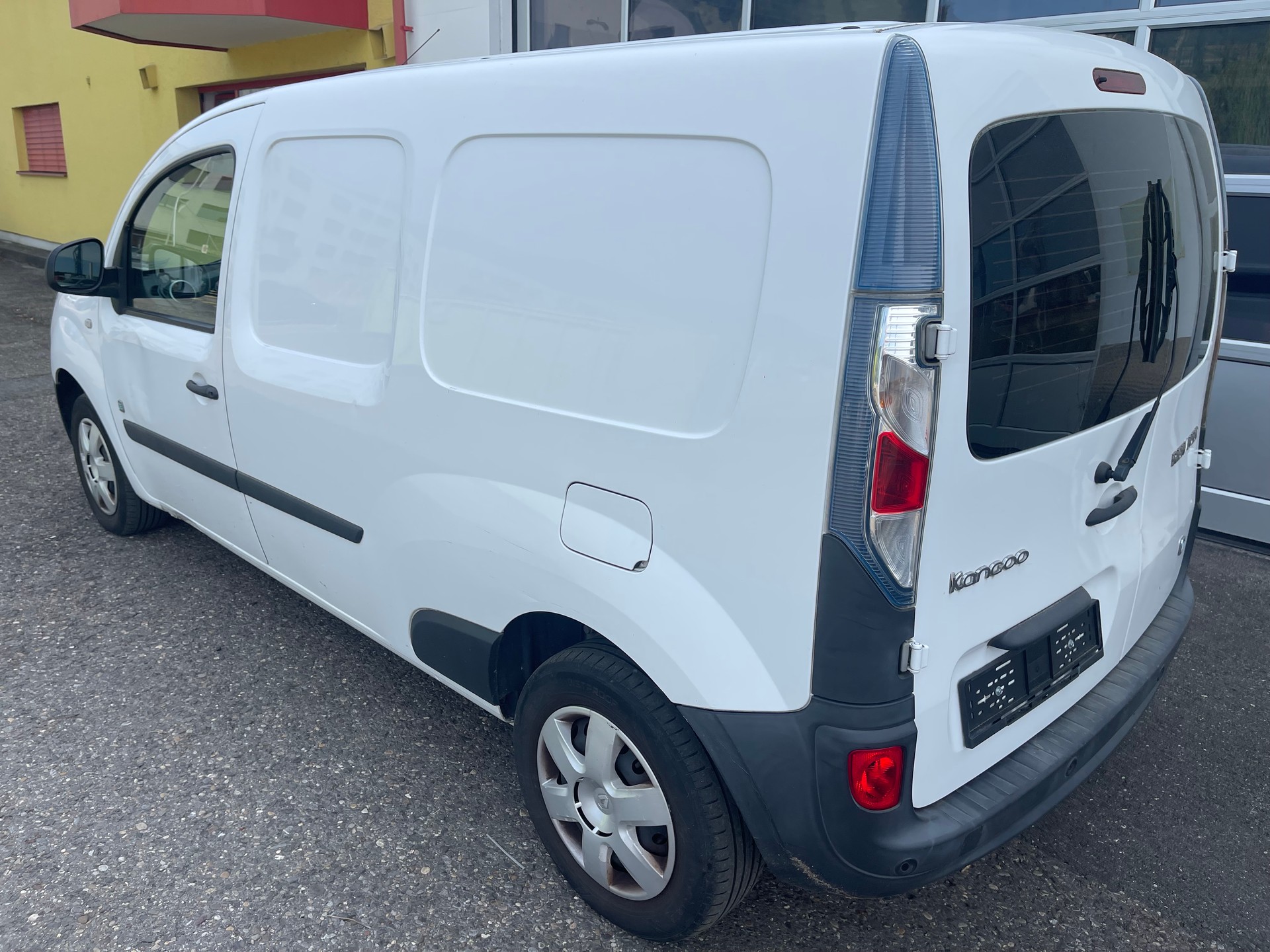 RENAULT Kangoo Z.E.-image-5