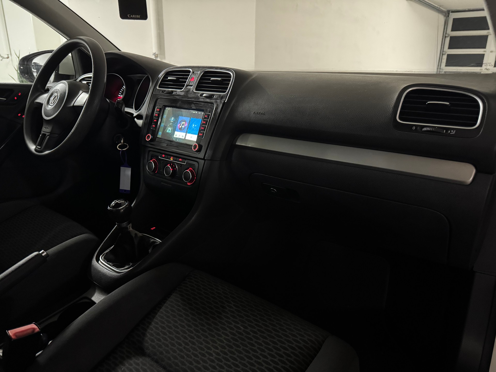 VW Golf 1.6 TDI BlueMotion Trendline-image-12
