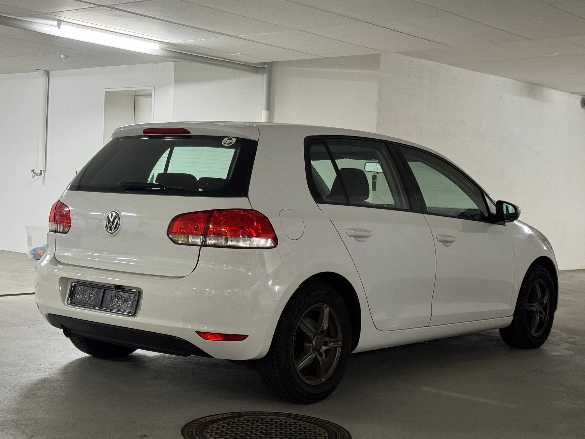 VW Golf 1.6 TDI BlueMotion Trendline-image-7