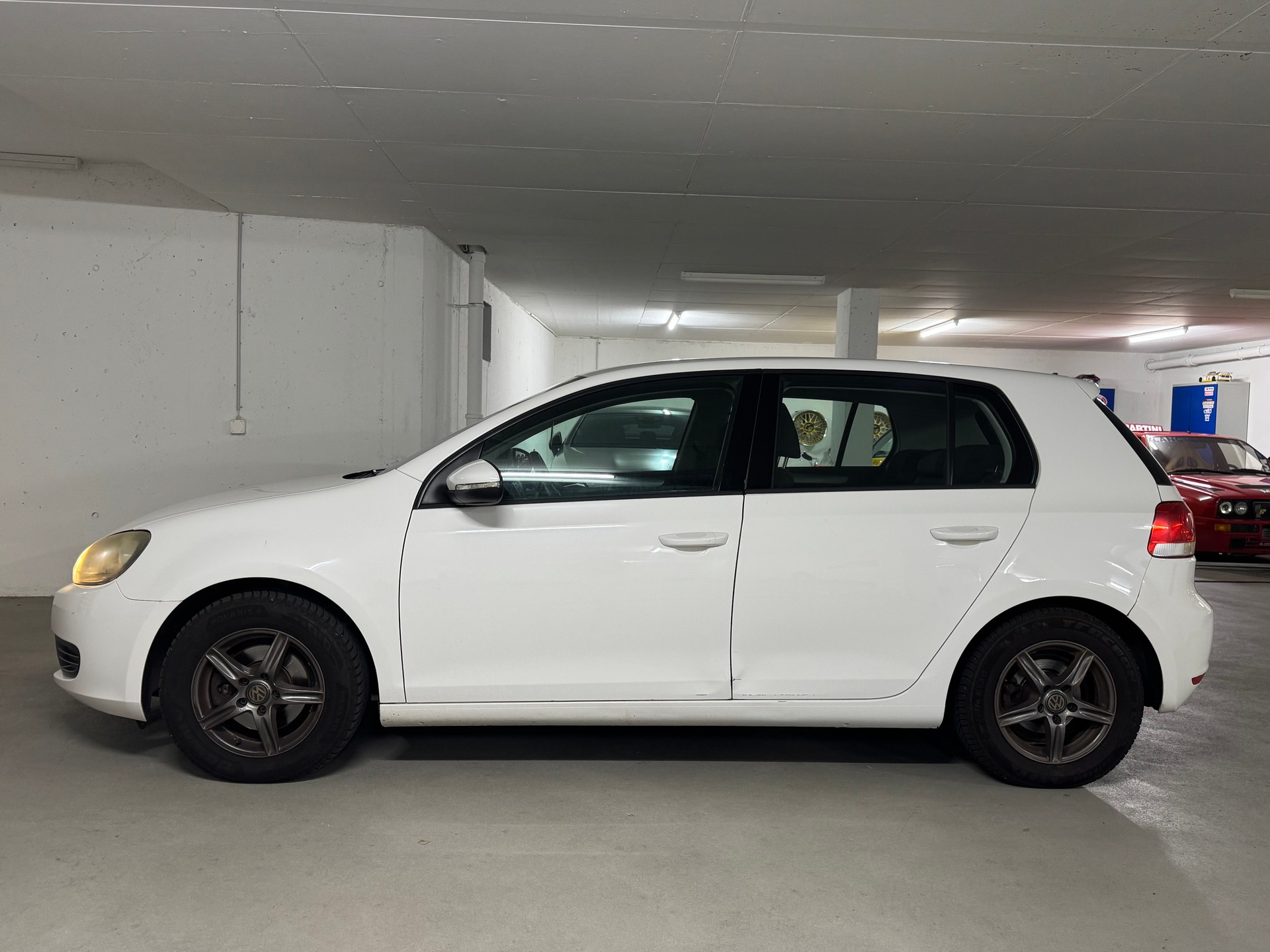 VW Golf 1.6 TDI BlueMotion Trendline-image-3