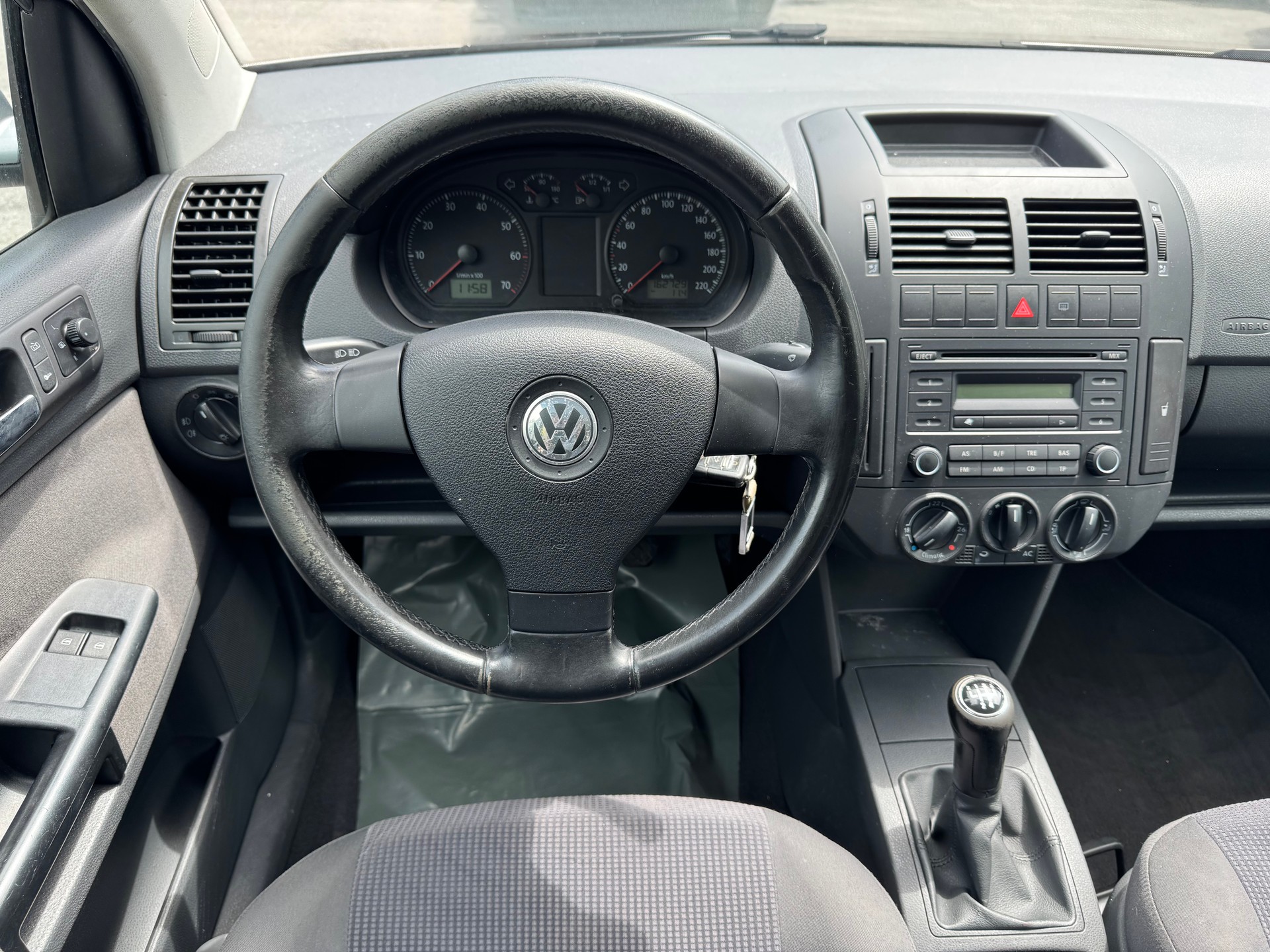 VW Polo 1.2 12V Comfortline-image-11