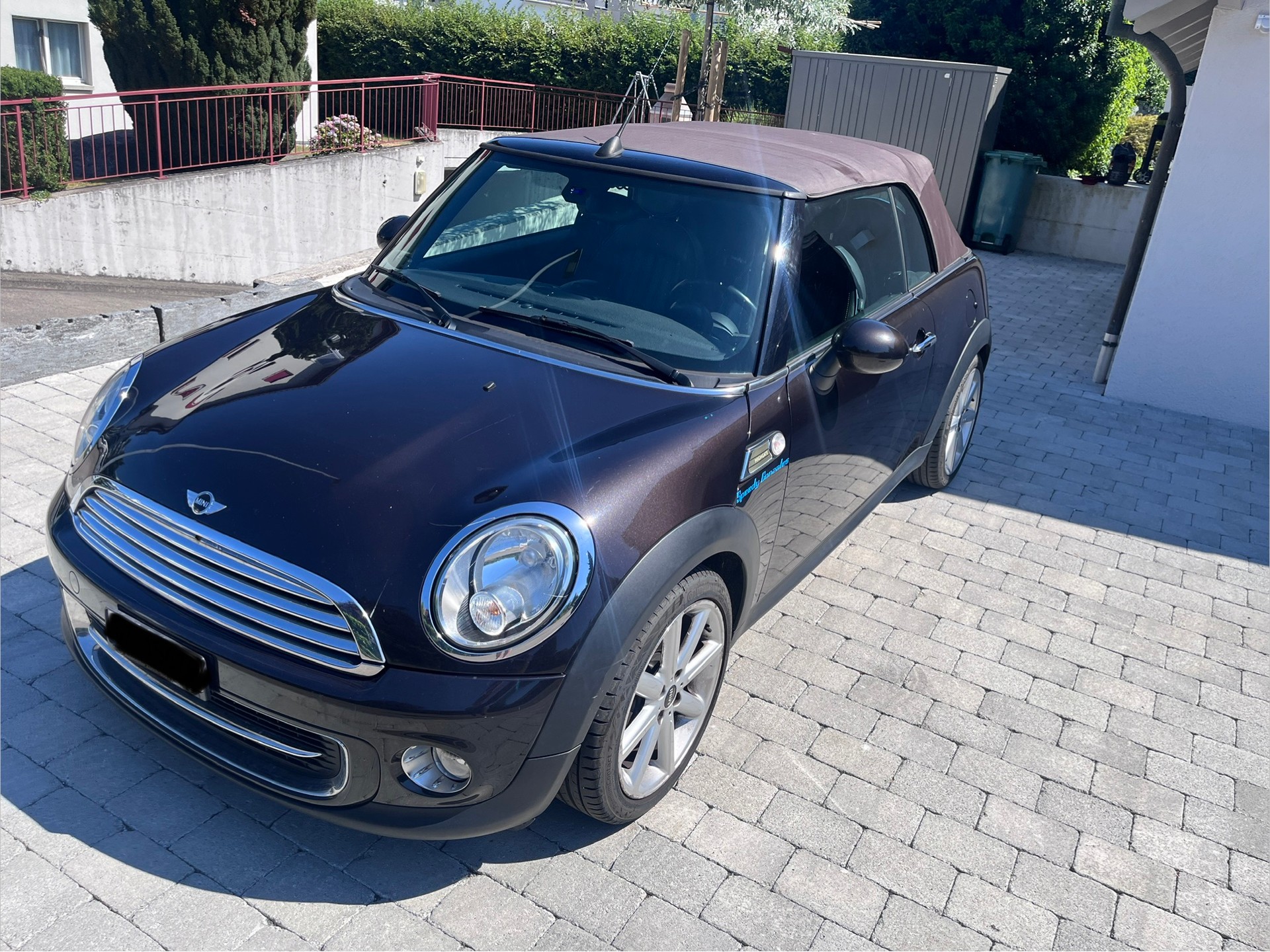 MINI 1.6i Cooper-image-3