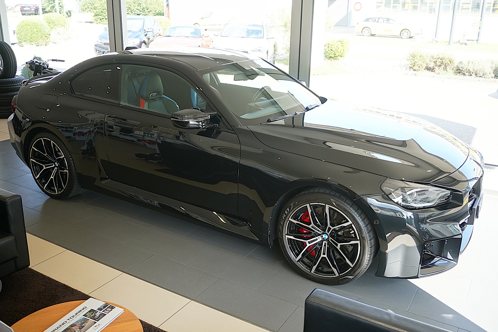BMW M2 Steptronic-image-2