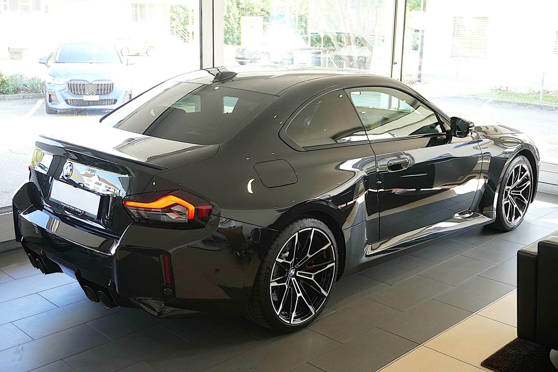 BMW M2 Steptronic-image-4