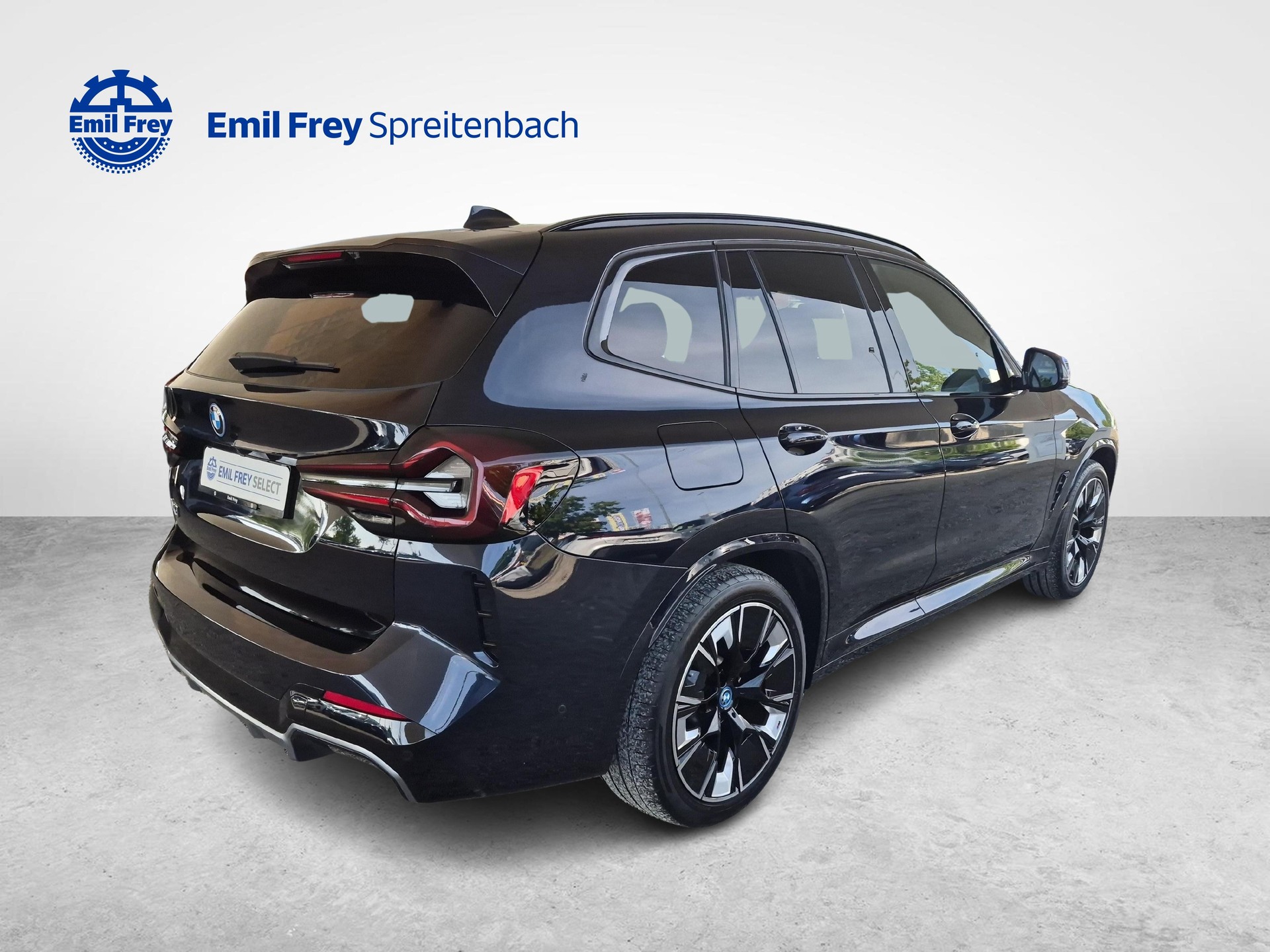 BMW iX3 E-Motor / ab 3,99% Leasing bei Abschluss einer Protect Autoversicherung-image-5