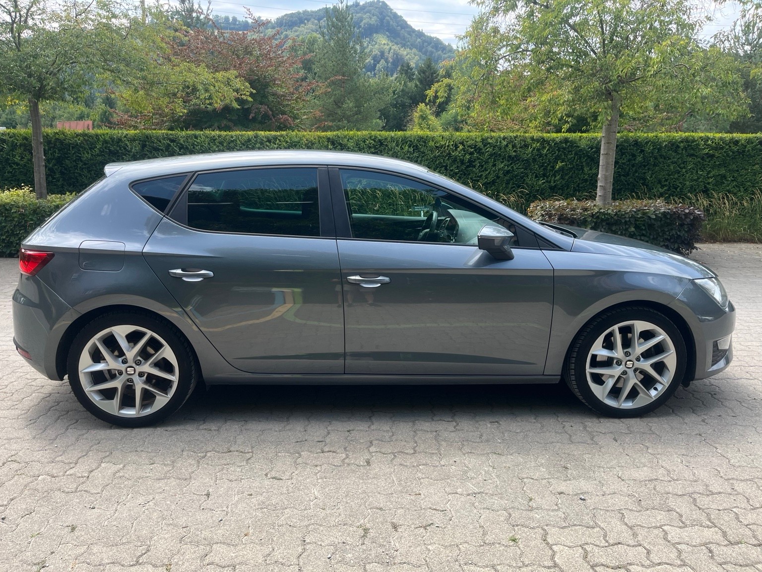 SEAT 1.8 TSI FR-image-2