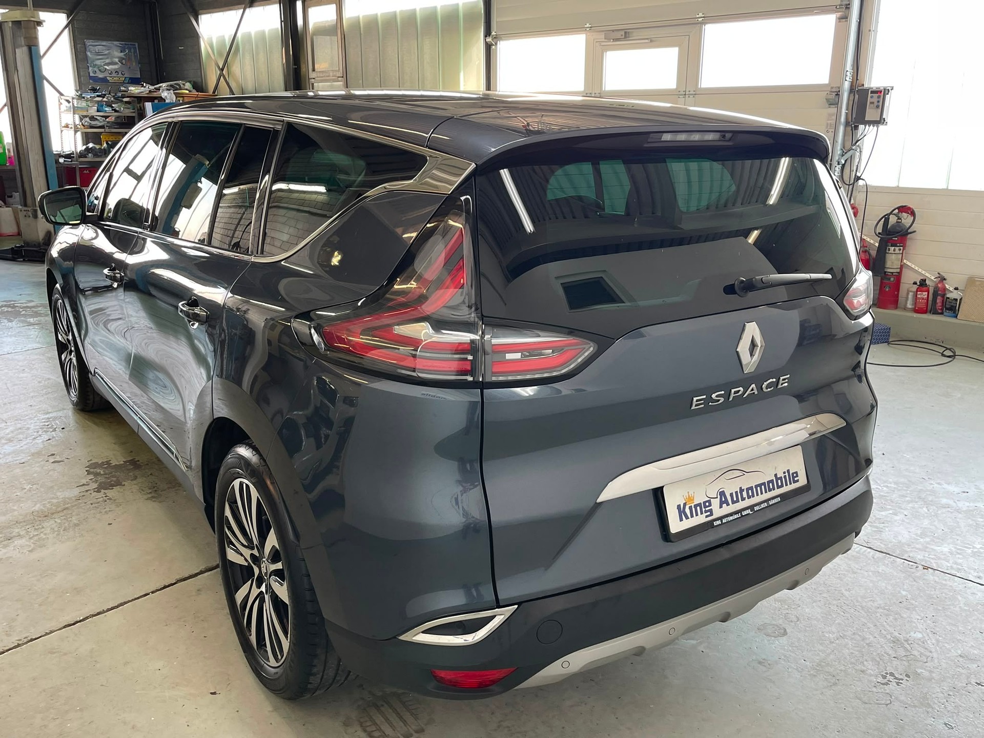 RENAULT Espace 1.8 TCe Initiale EDC | CH-Auto | 7-Plätzer | Frisch MFK | AHK 2t.-image-4