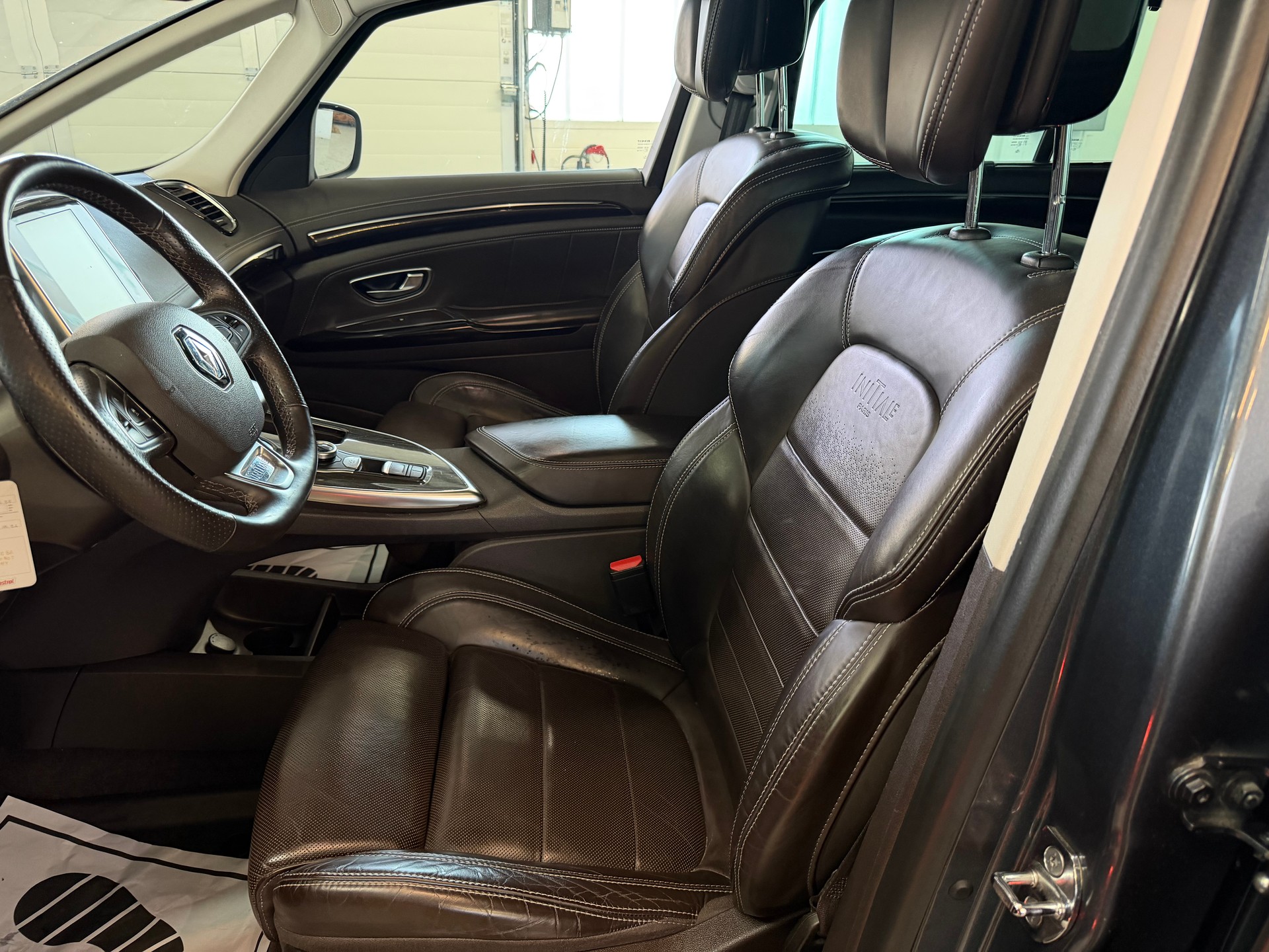 RENAULT Espace 1.8 TCe Initiale EDC | CH-Auto | 7-Plätzer | Frisch MFK | AHK 2t.-image-8