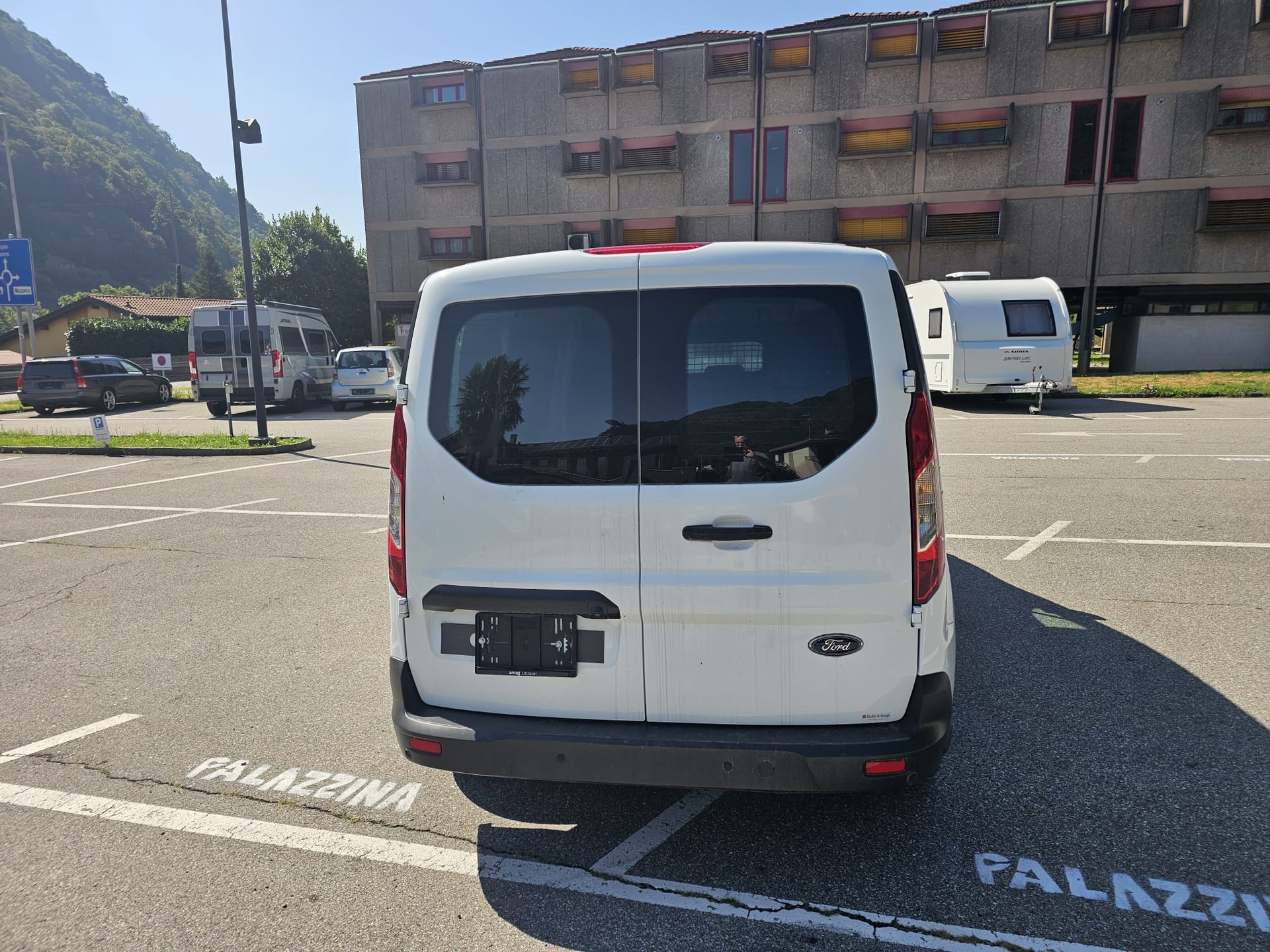 FORD Transit Connect Van T210 1.0 EcoBoost Ambiente-image-4