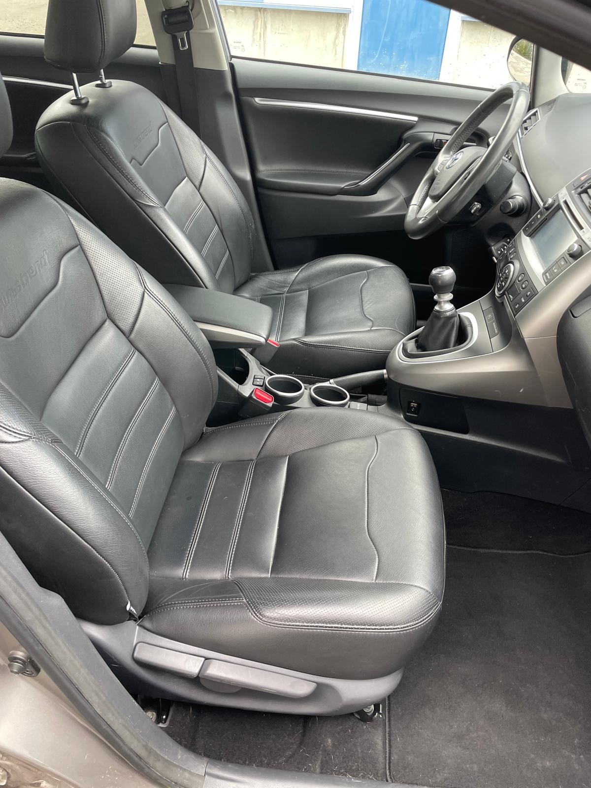 TOYOTA Verso 1.6 D-4D SwissTrend-image-8