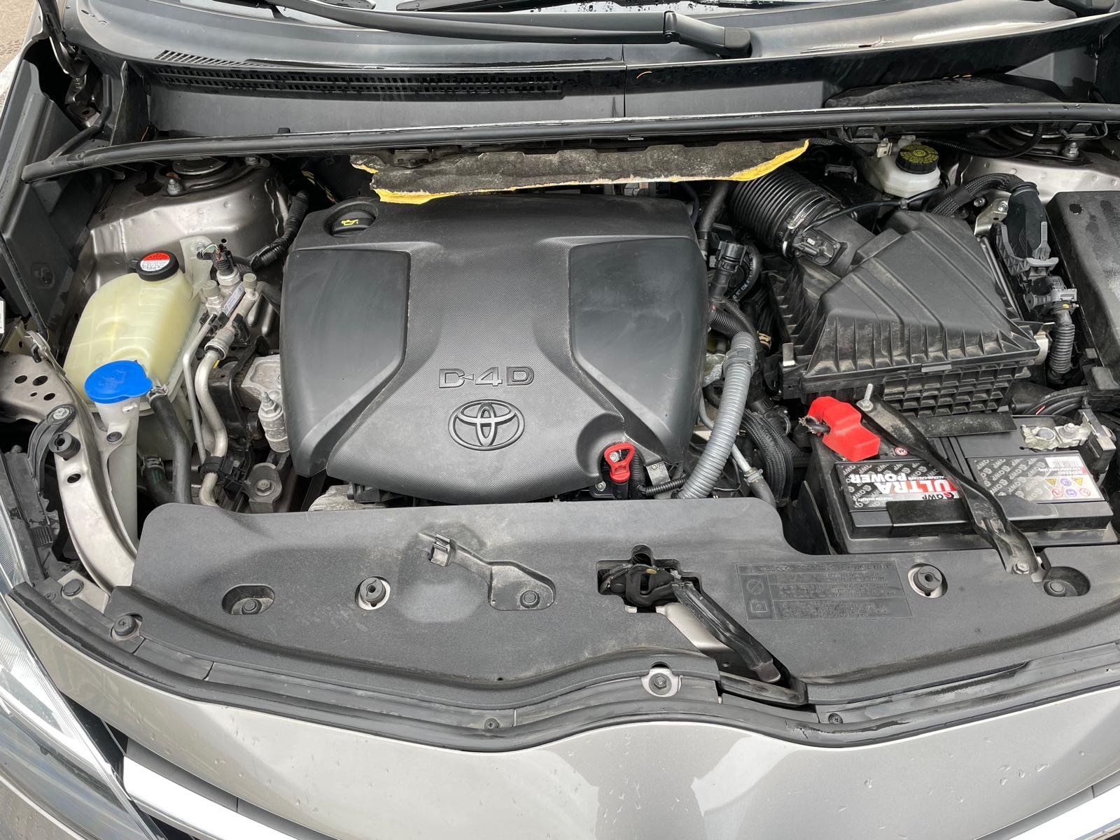TOYOTA Verso 1.6 D-4D SwissTrend-image-10