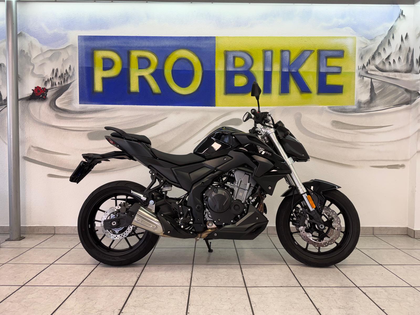 VOGE 500 R-showroom-element-1
