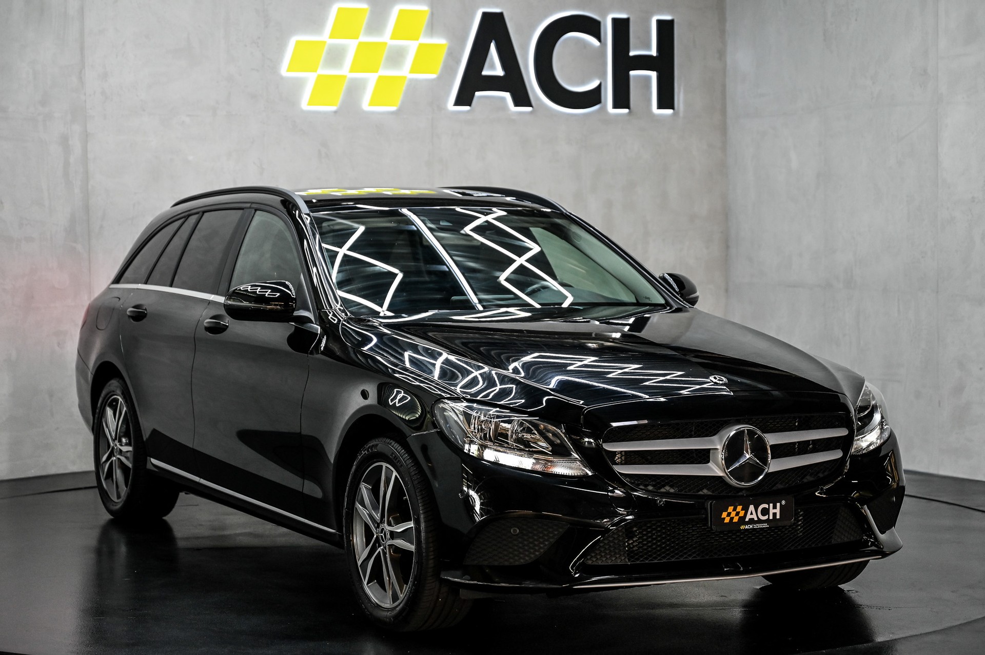 MERCEDES-BENZ C200 4matic T-Modell-image-0