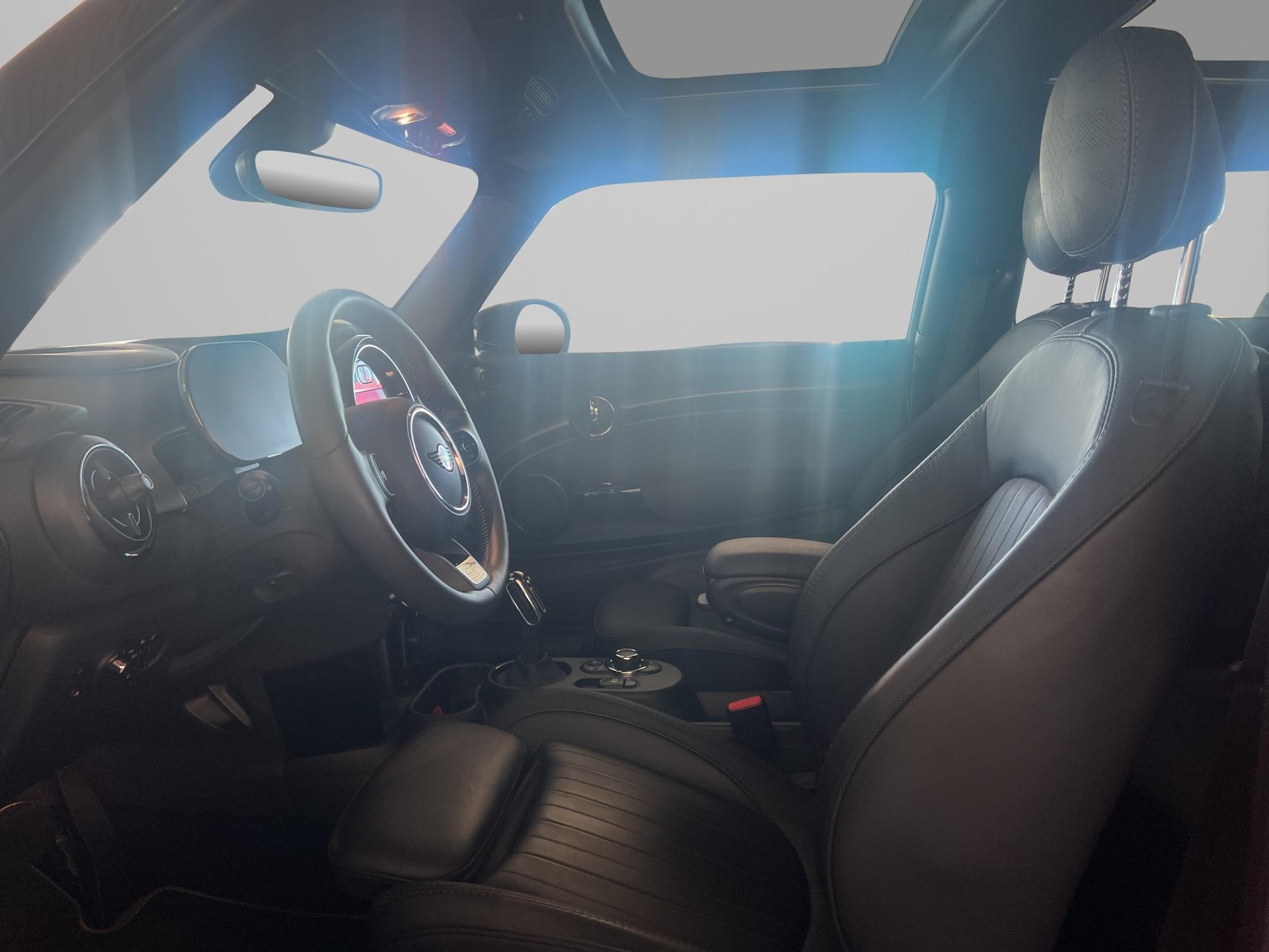 MINI Cooper SE-image-10
