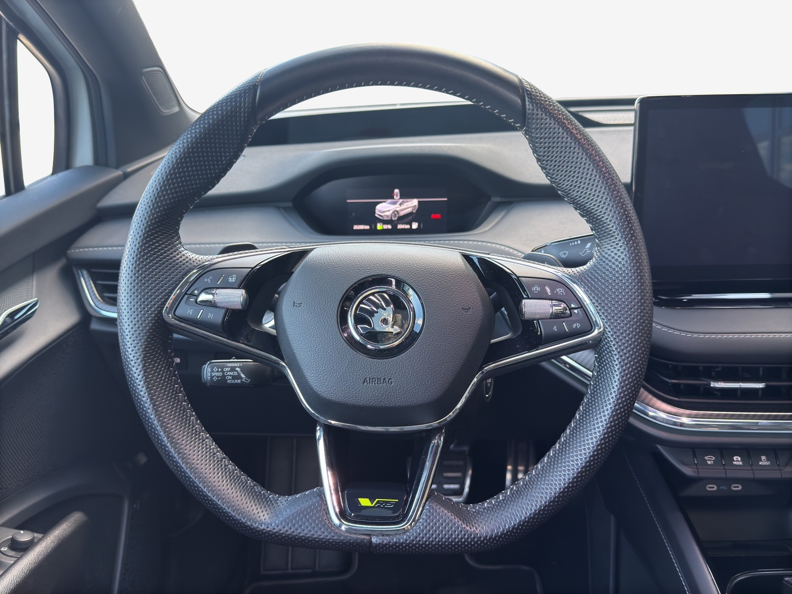 SKODA Enyaq Coupé RS iV 80 4x4-image-9