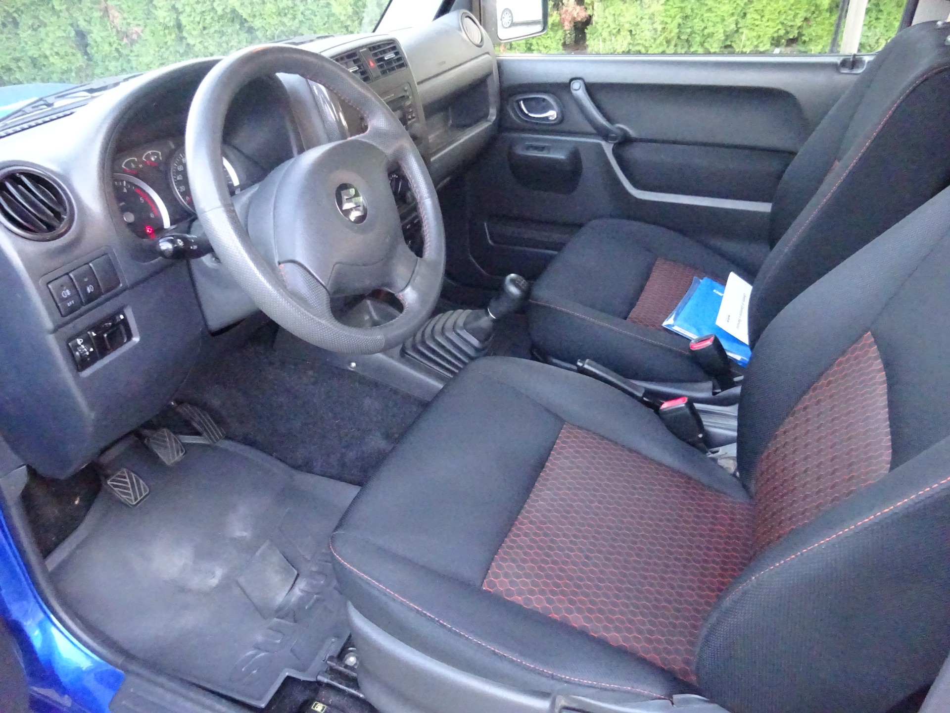 SUZUKI Jimny 1.5 Turbodiesel GL Top Special Edition - 86PS - MFK 8.2026-image-5