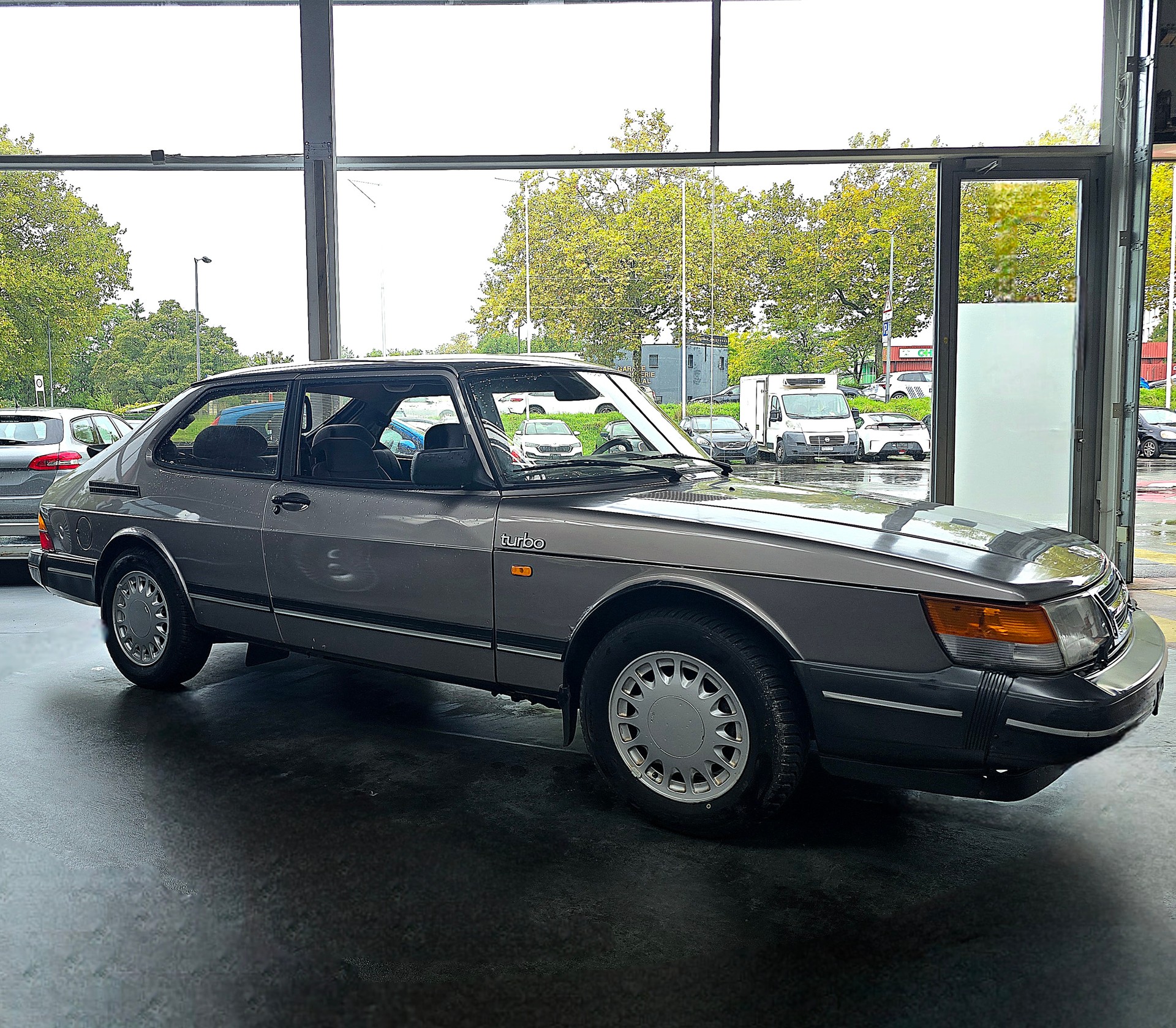 SAAB 900 2.0 turbo 16-image-25