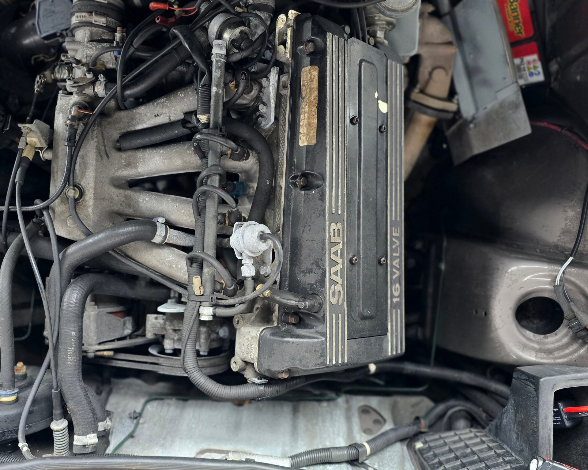 SAAB 900 2.0 turbo 16-image-24