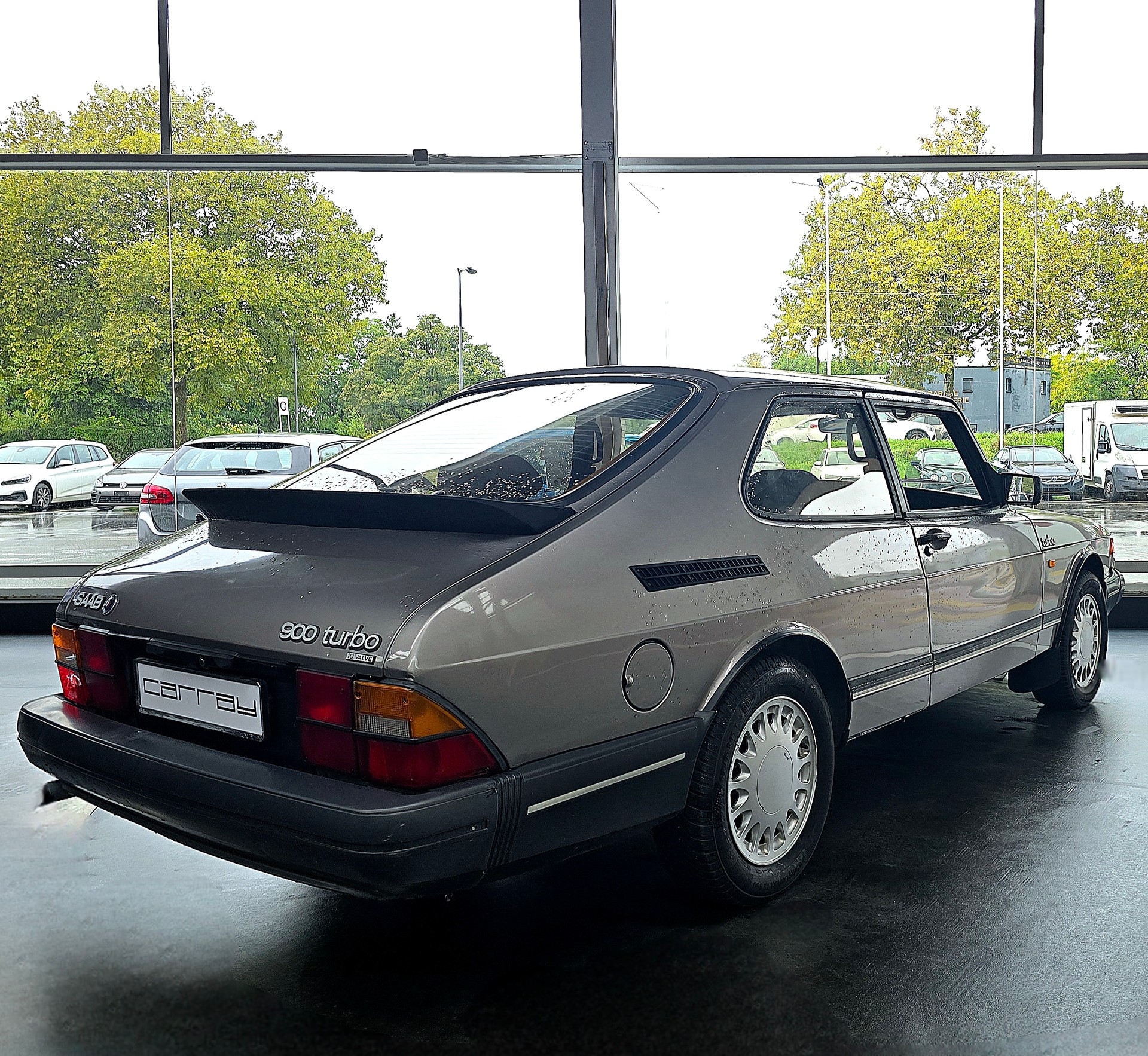 SAAB 900 2.0 turbo 16-image-6