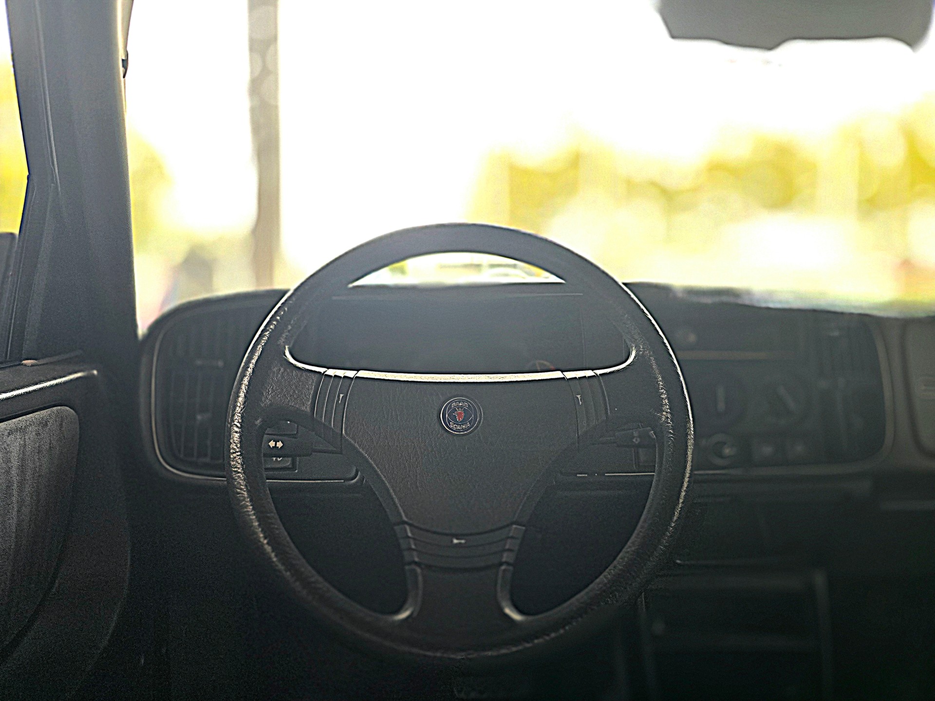 SAAB 900 2.0 turbo 16-image-13