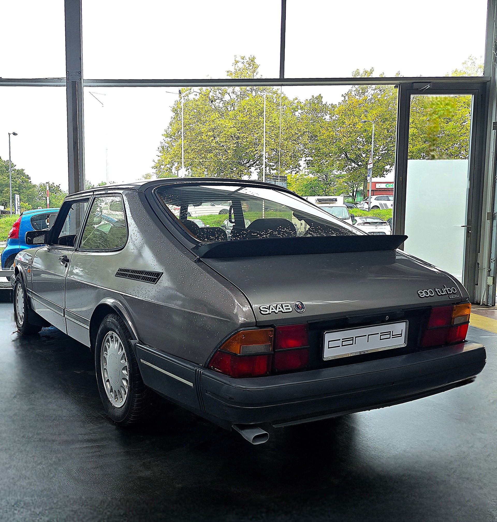 SAAB 900 2.0 turbo 16-image-4