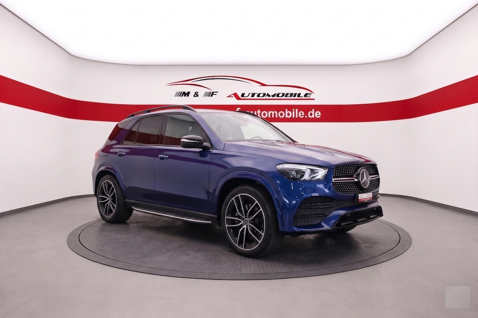 MERCEDES-BENZ GLE 450 AMG Line 4matic CH FAHRZEUG 7PLÄTZER-image-2