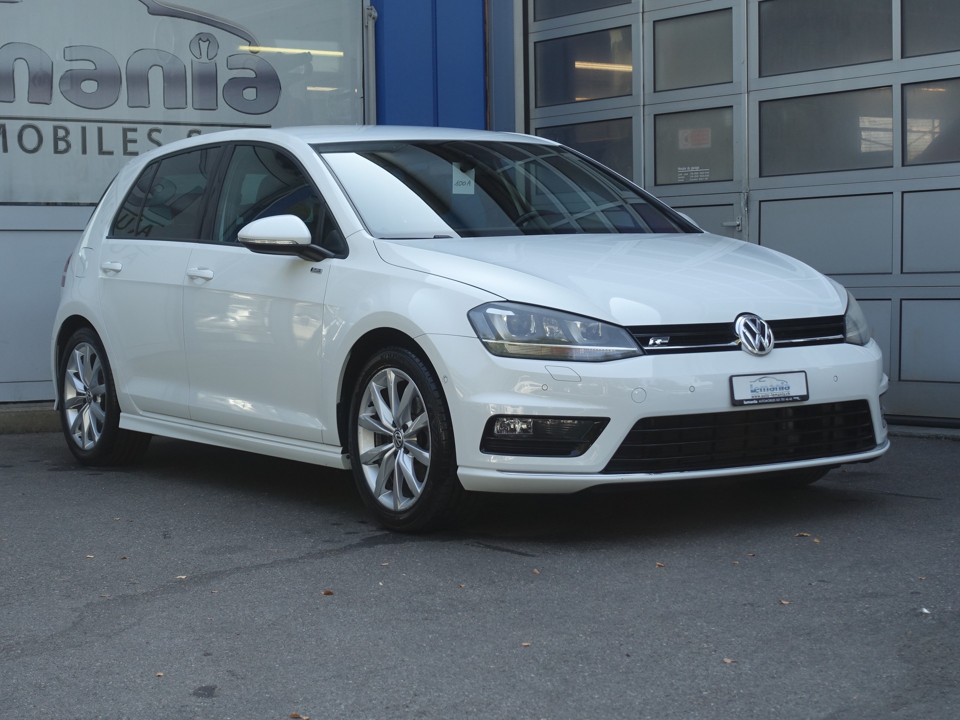 VW Golf 1.4 TSI R-Line Design-image-0