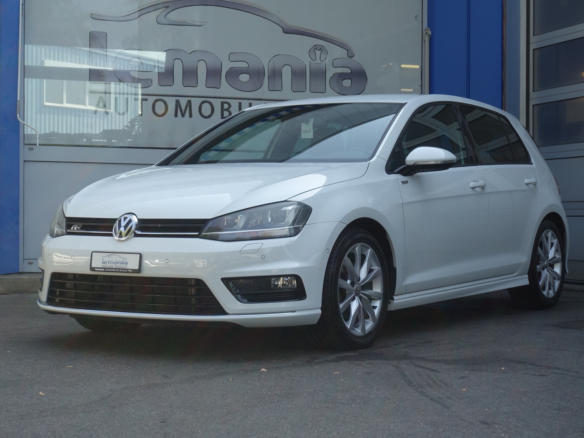 VW Golf 1.4 TSI R-Line Design-image-1