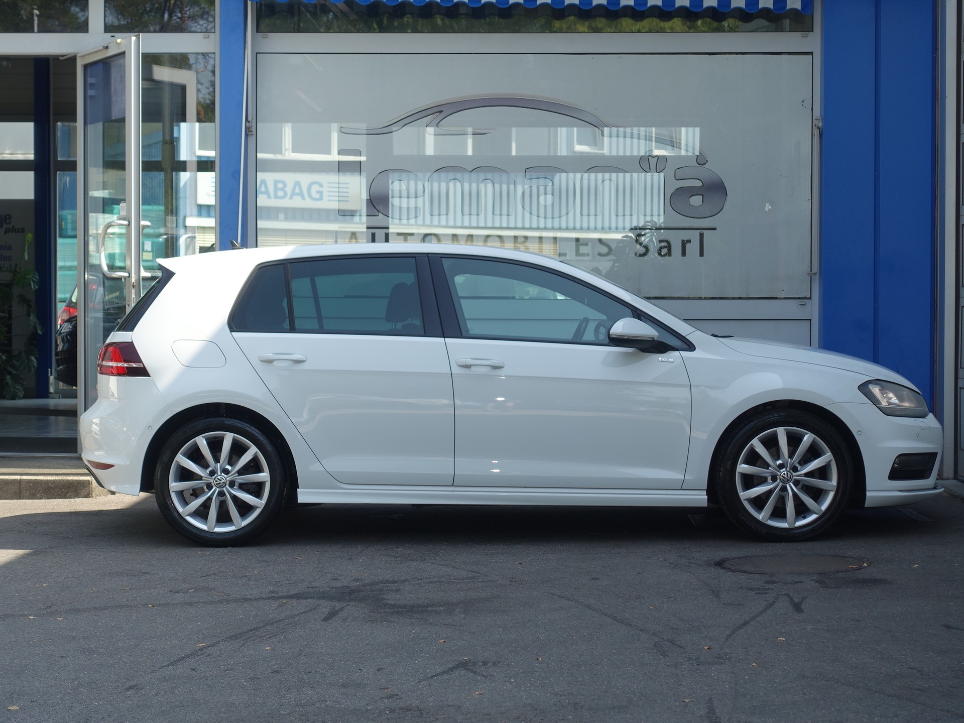 VW Golf 1.4 TSI R-Line Design-image-6