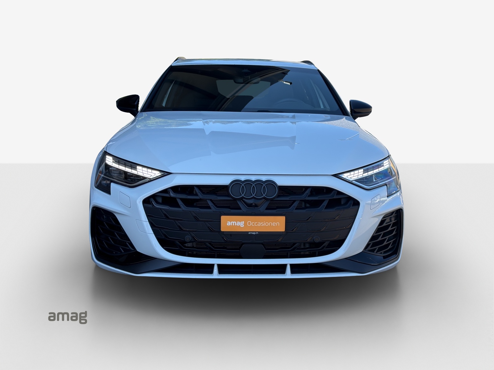 AUDI S3 Sportback TFSI quattro S-tronic-image-6