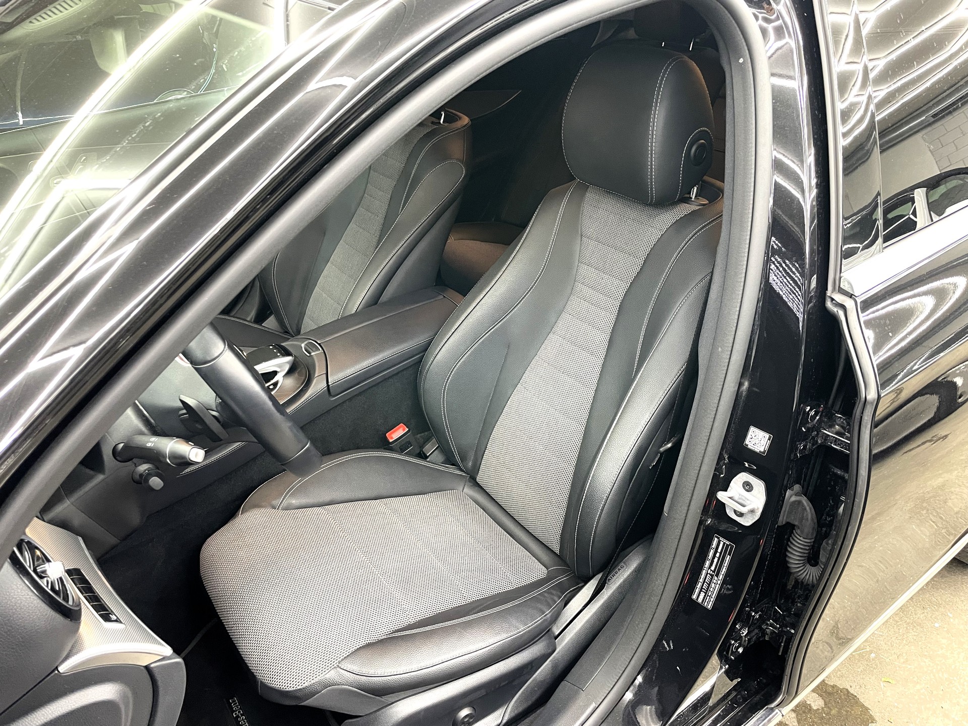 MERCEDES-BENZ E 200 Avantgarde 9G-Tronic-image-7