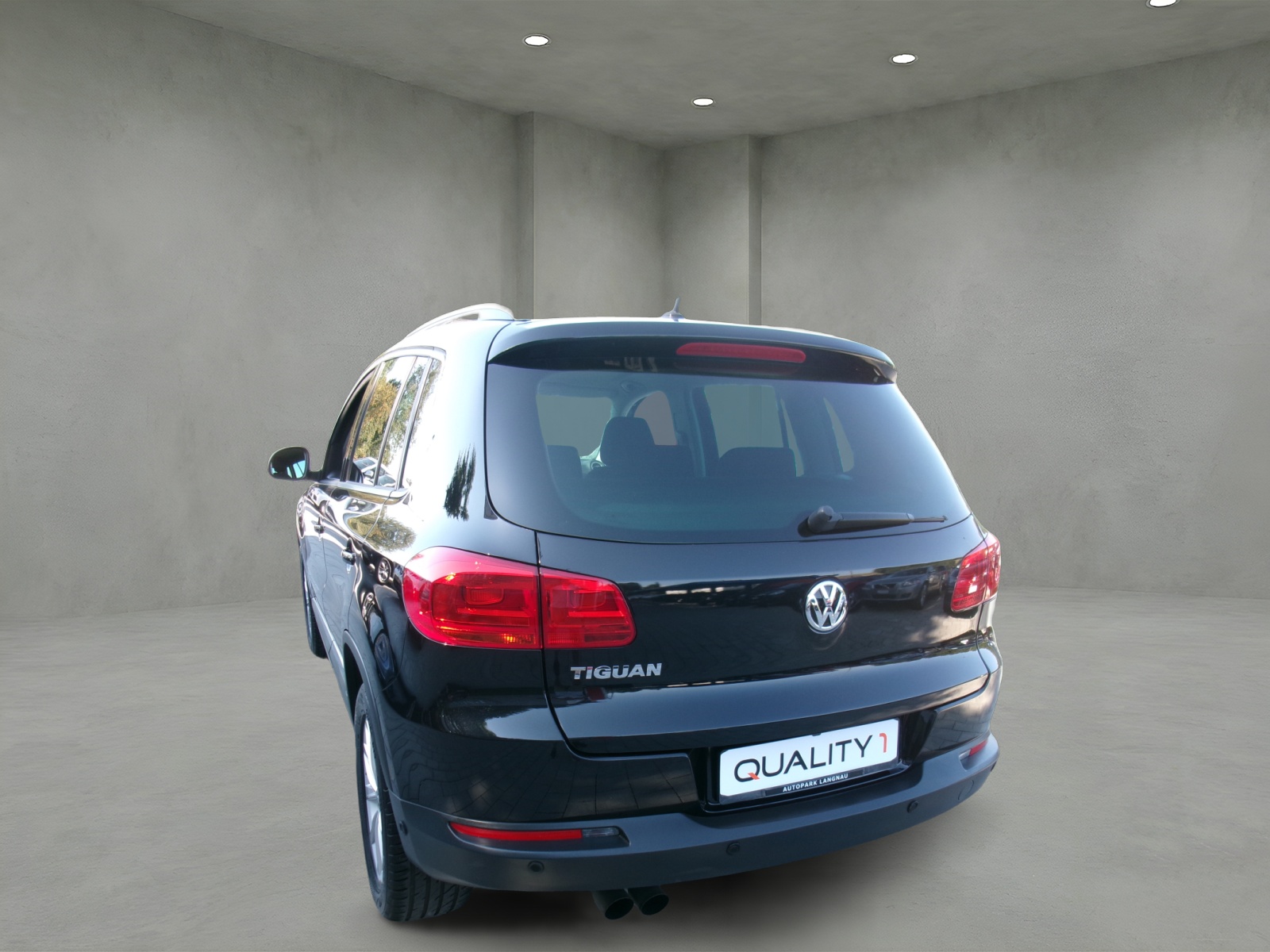 VW Tiguan 2.0 TDI BlueMotion Sport&Style 4Motion-image-11