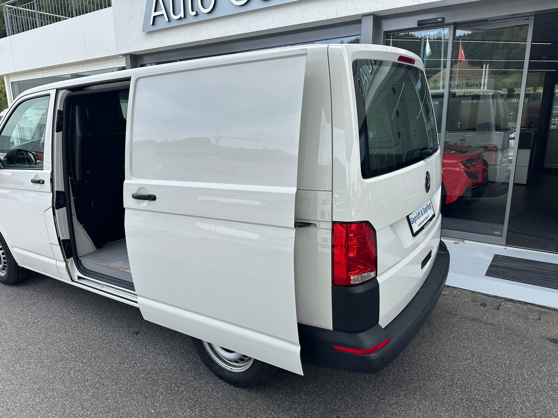VW T6.1 2.0 TDI DSG 3000-image-5