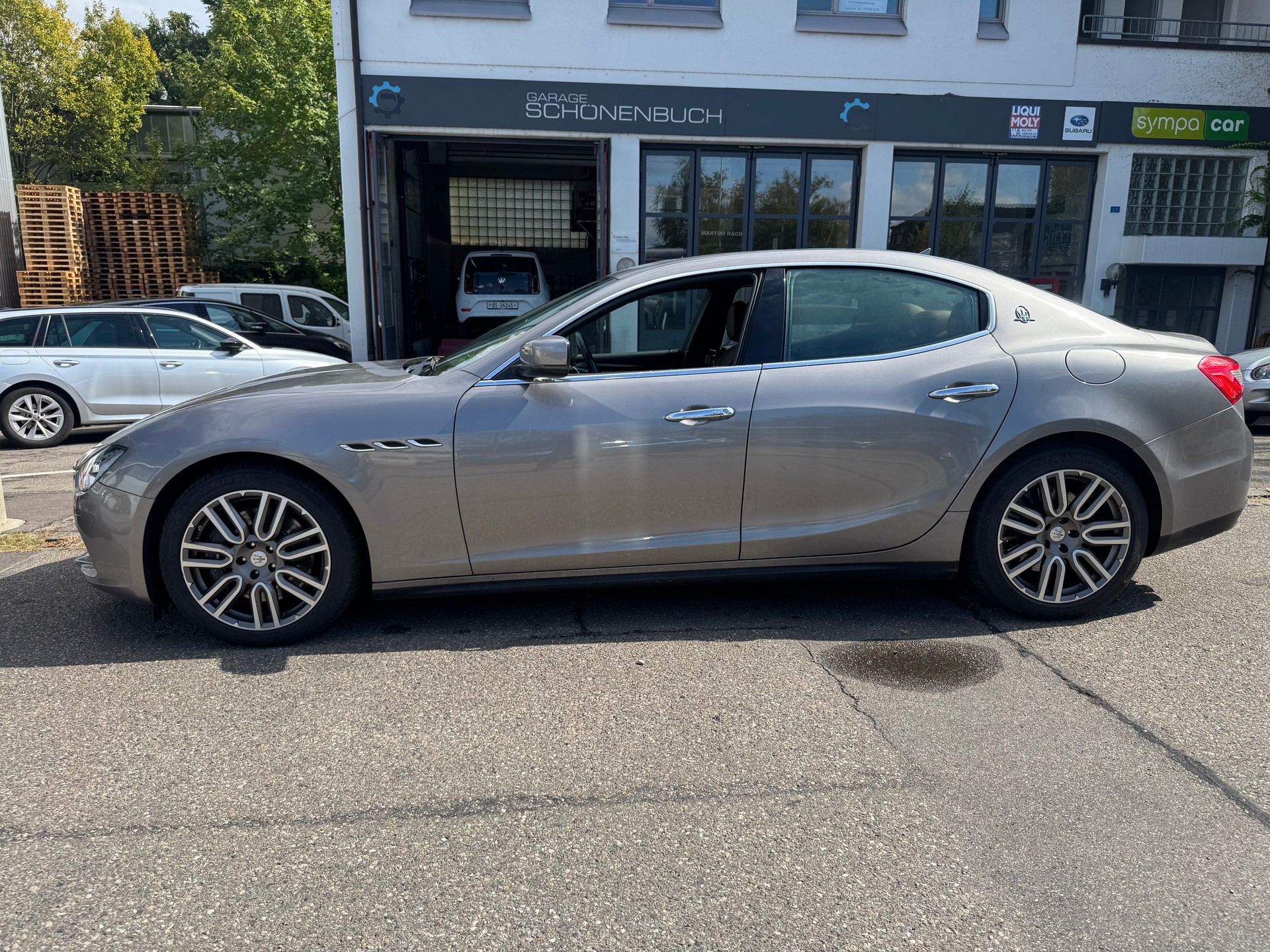 MASERATI GHIBLI-image-0