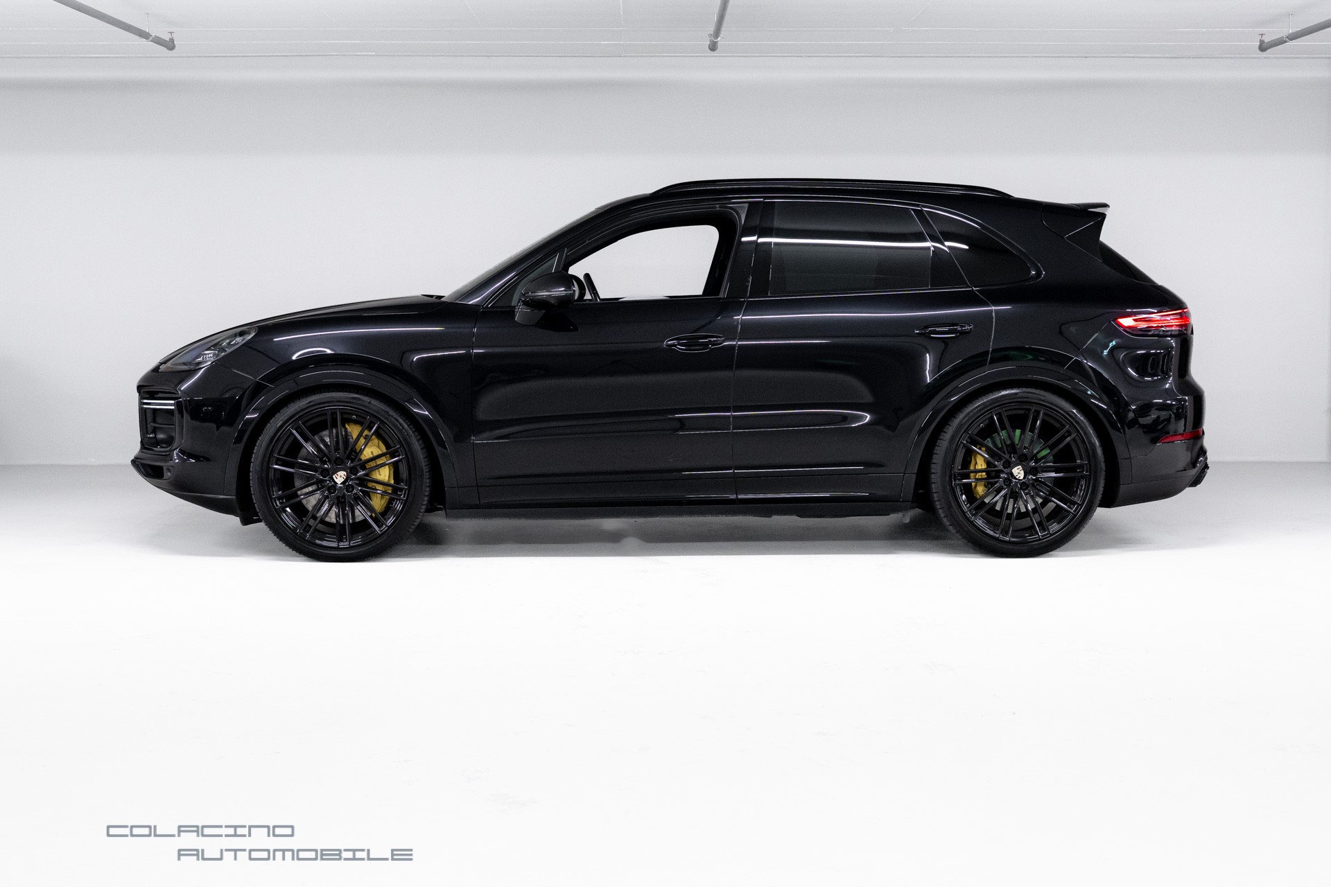 PORSCHE Cayenne Turbo-image-6
